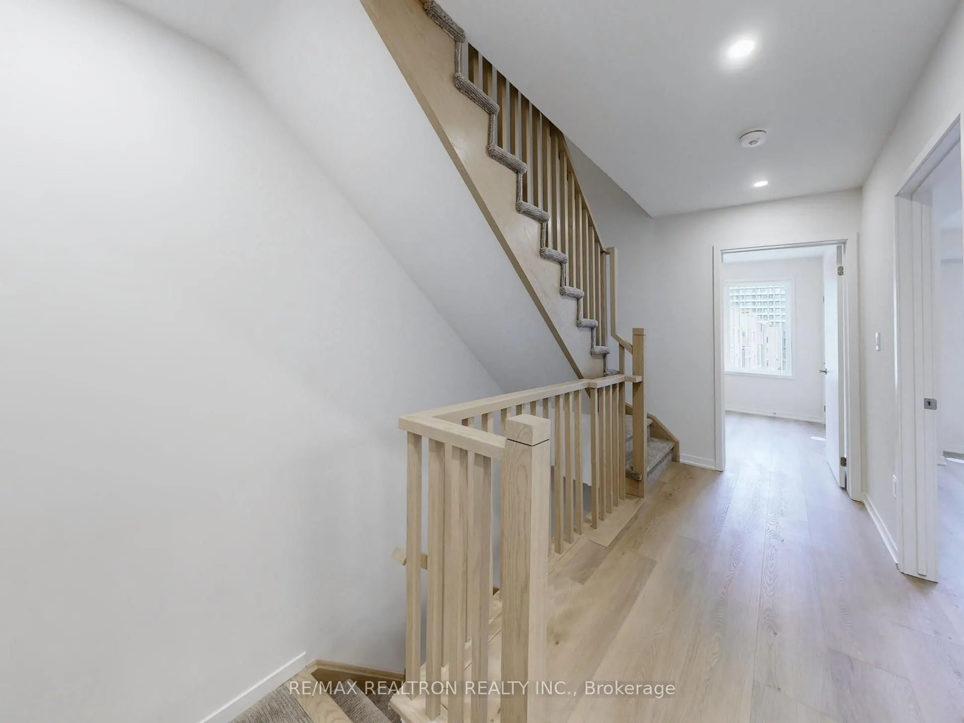 100 Honeycrisp Crescent, #TH356