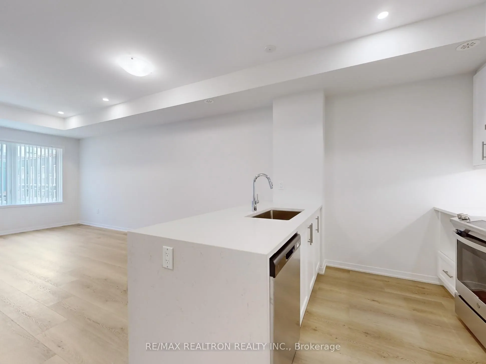 100 Honeycrisp Crescent, #TH356