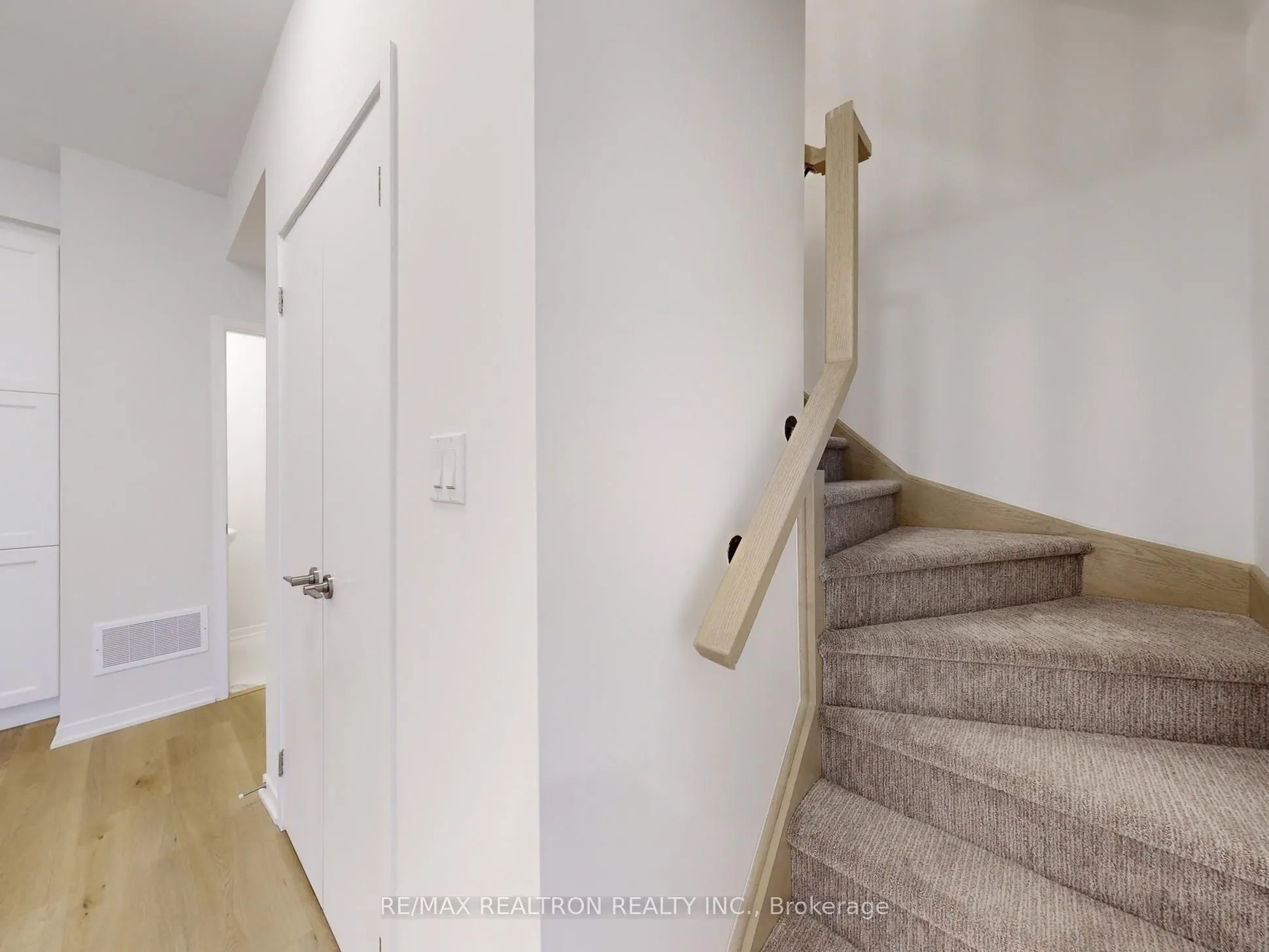 100 Honeycrisp Crescent, #TH356