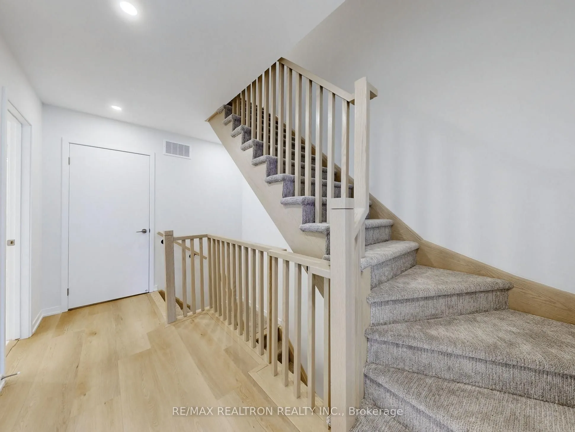 100 Honeycrisp Crescent, #TH356