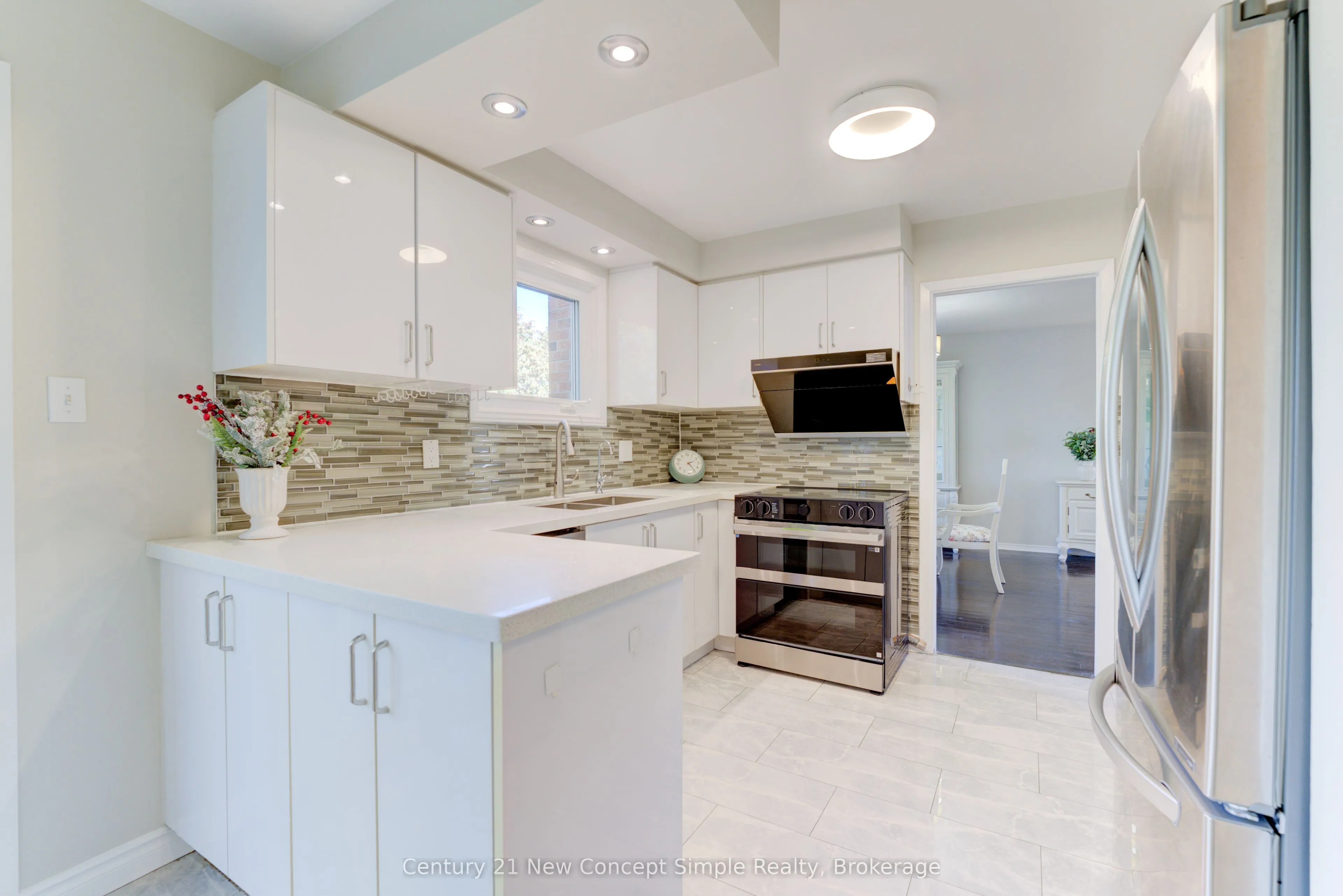 12 Kilbarry Ct Court