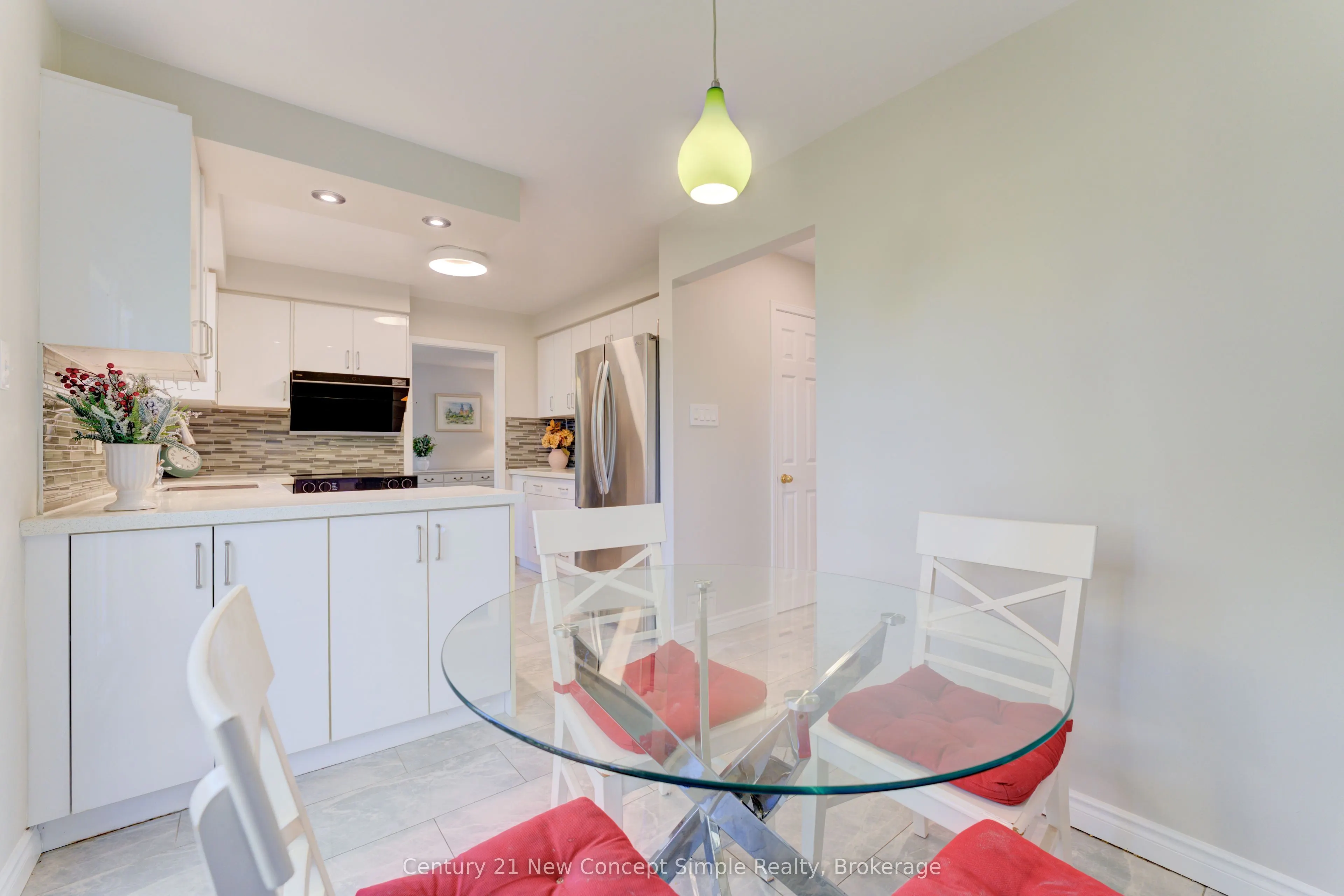 12 Kilbarry Ct Court