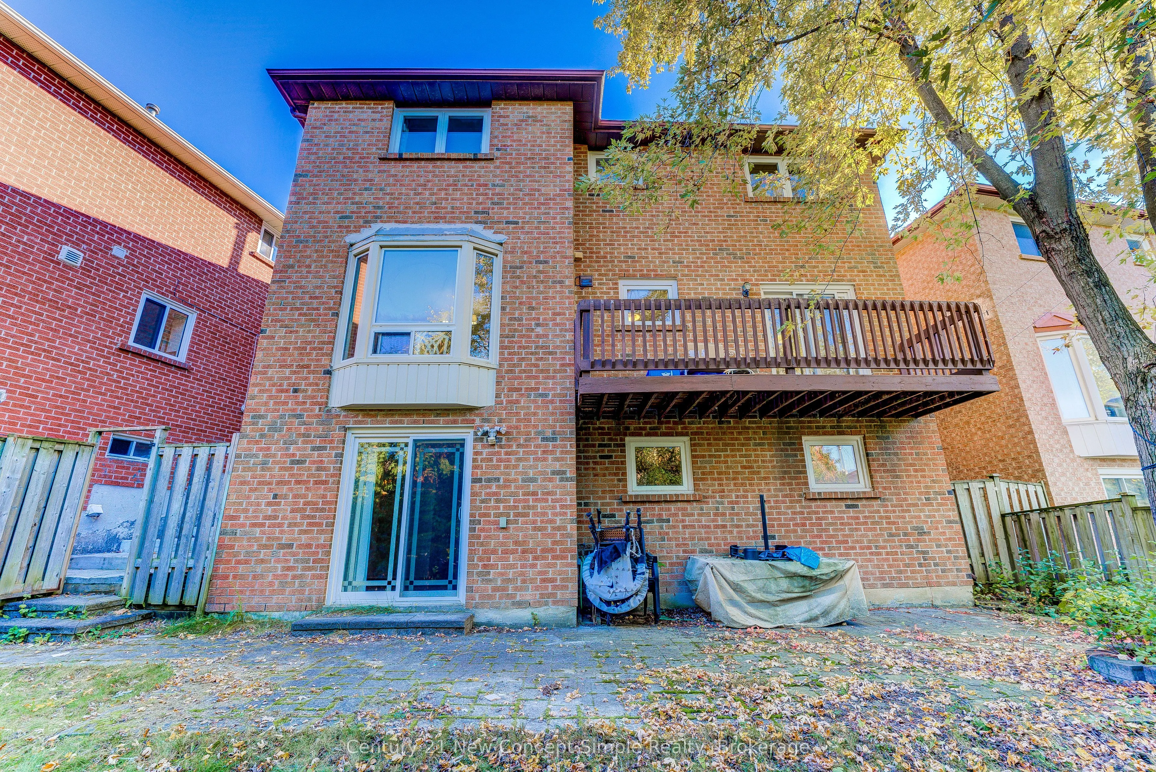 12 Kilbarry Ct Court