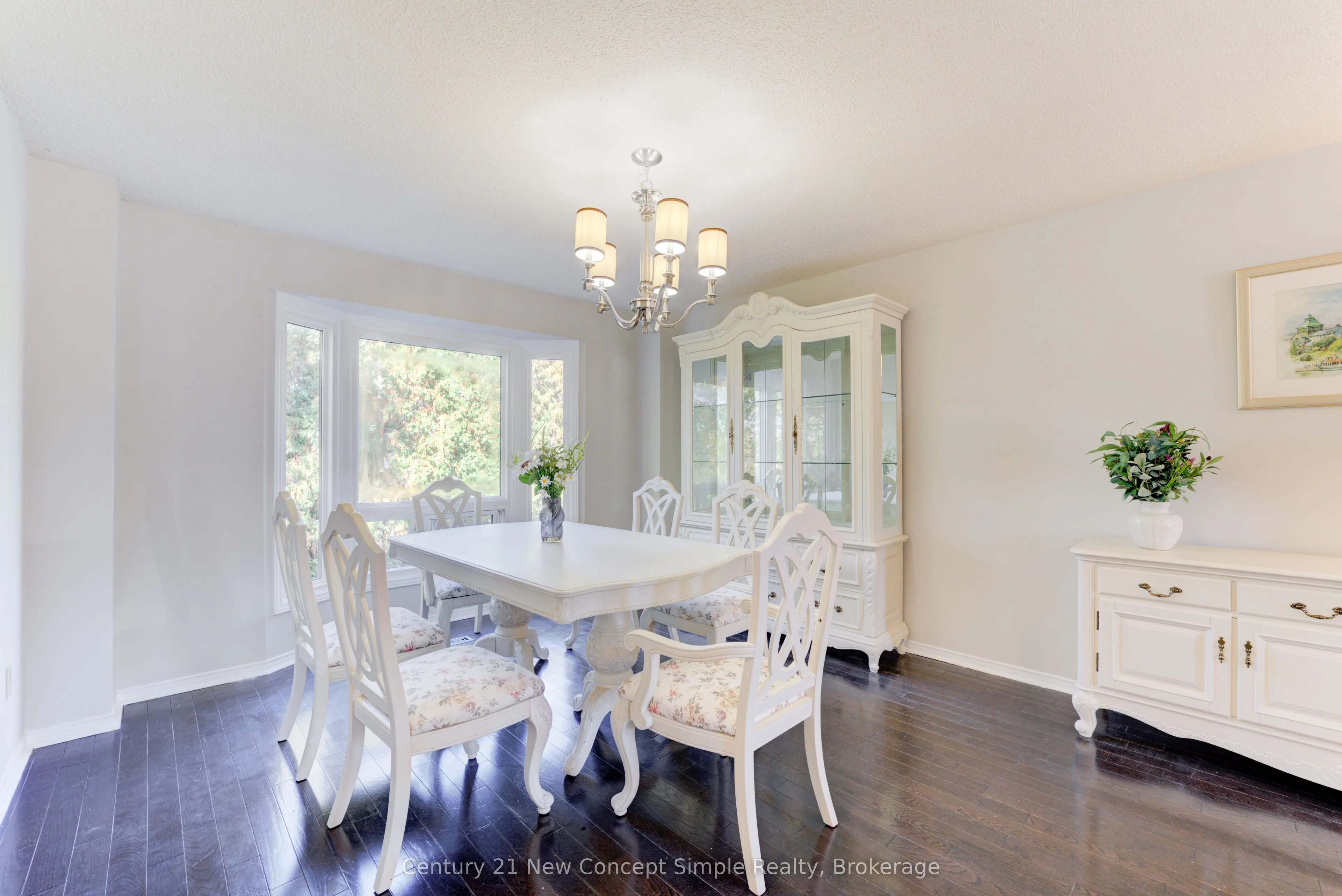 12 Kilbarry Ct Court