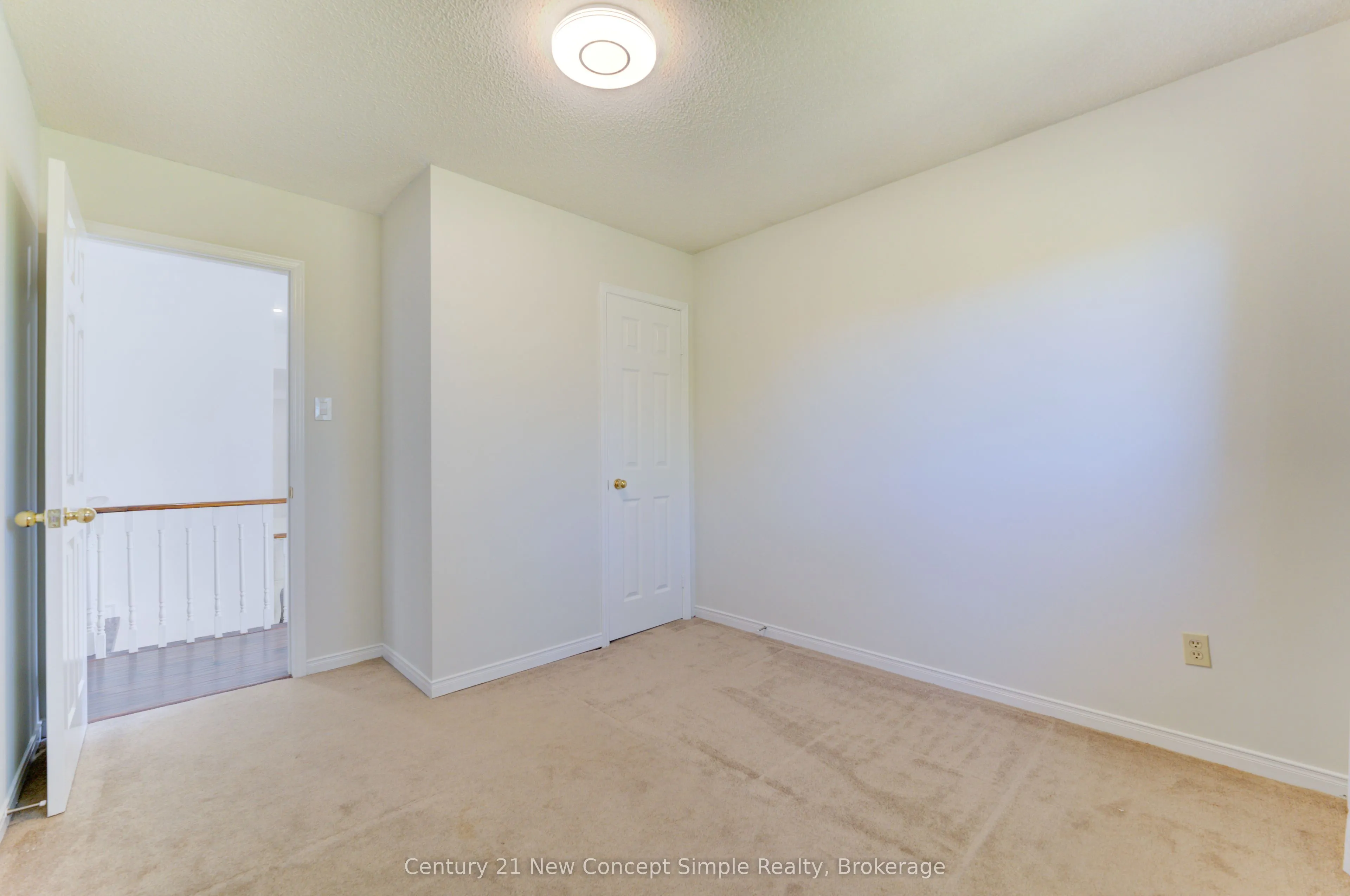 12 Kilbarry Ct Court