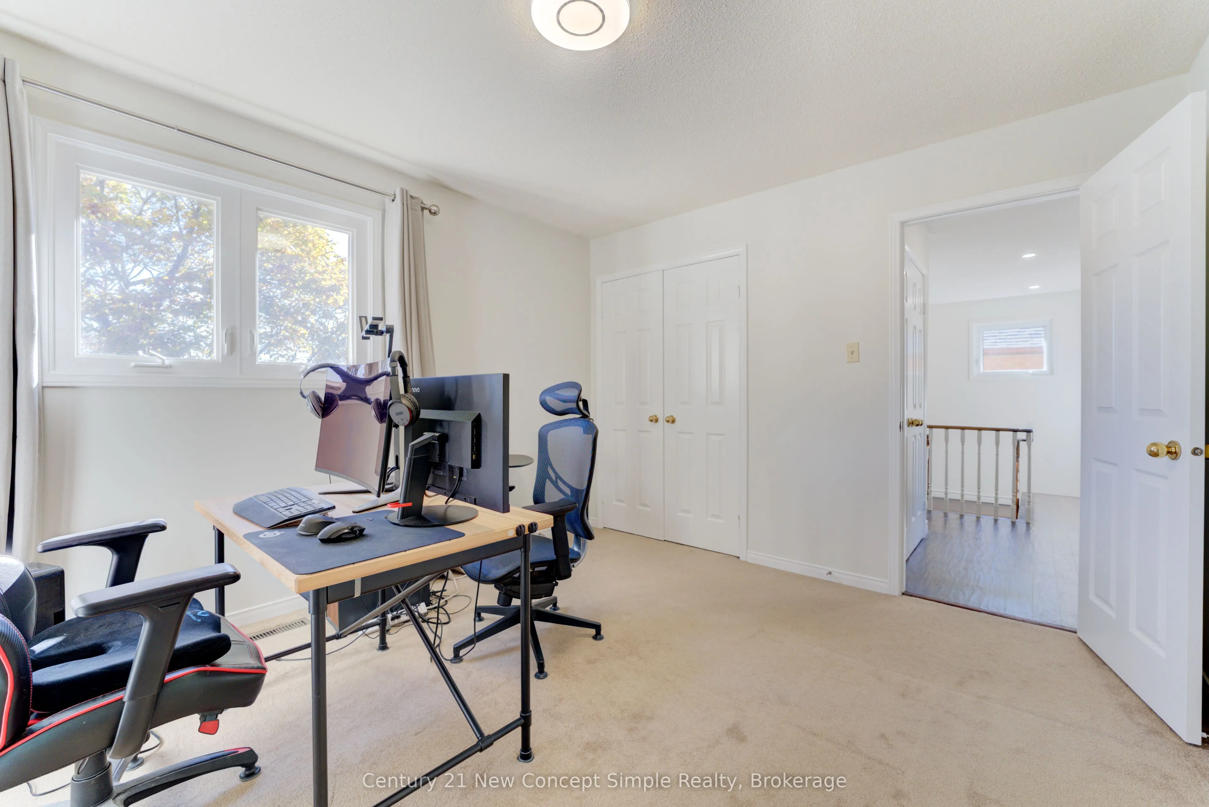 12 Kilbarry Ct Court