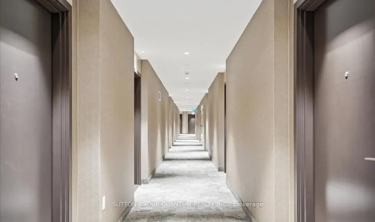 38 Honeycrisp Crescent, #916