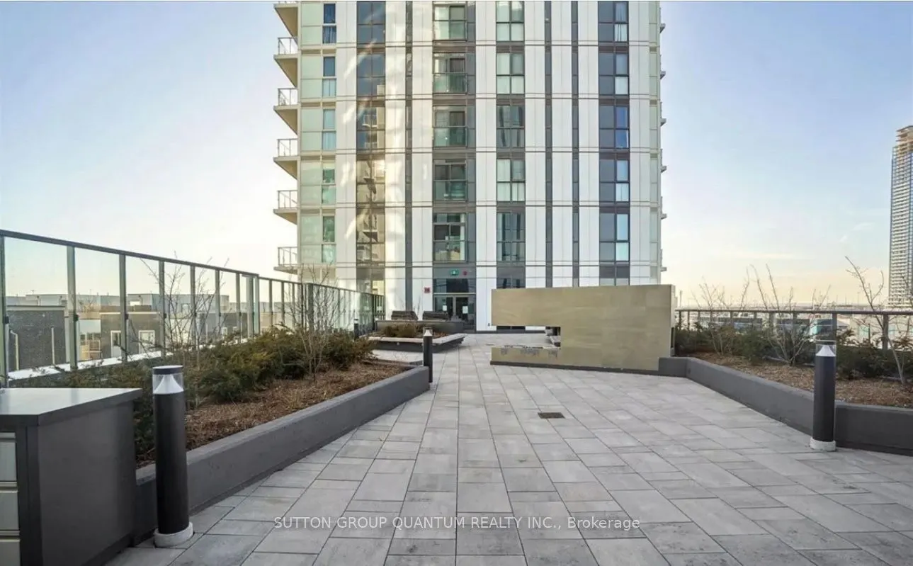 38 Honeycrisp Crescent, #916