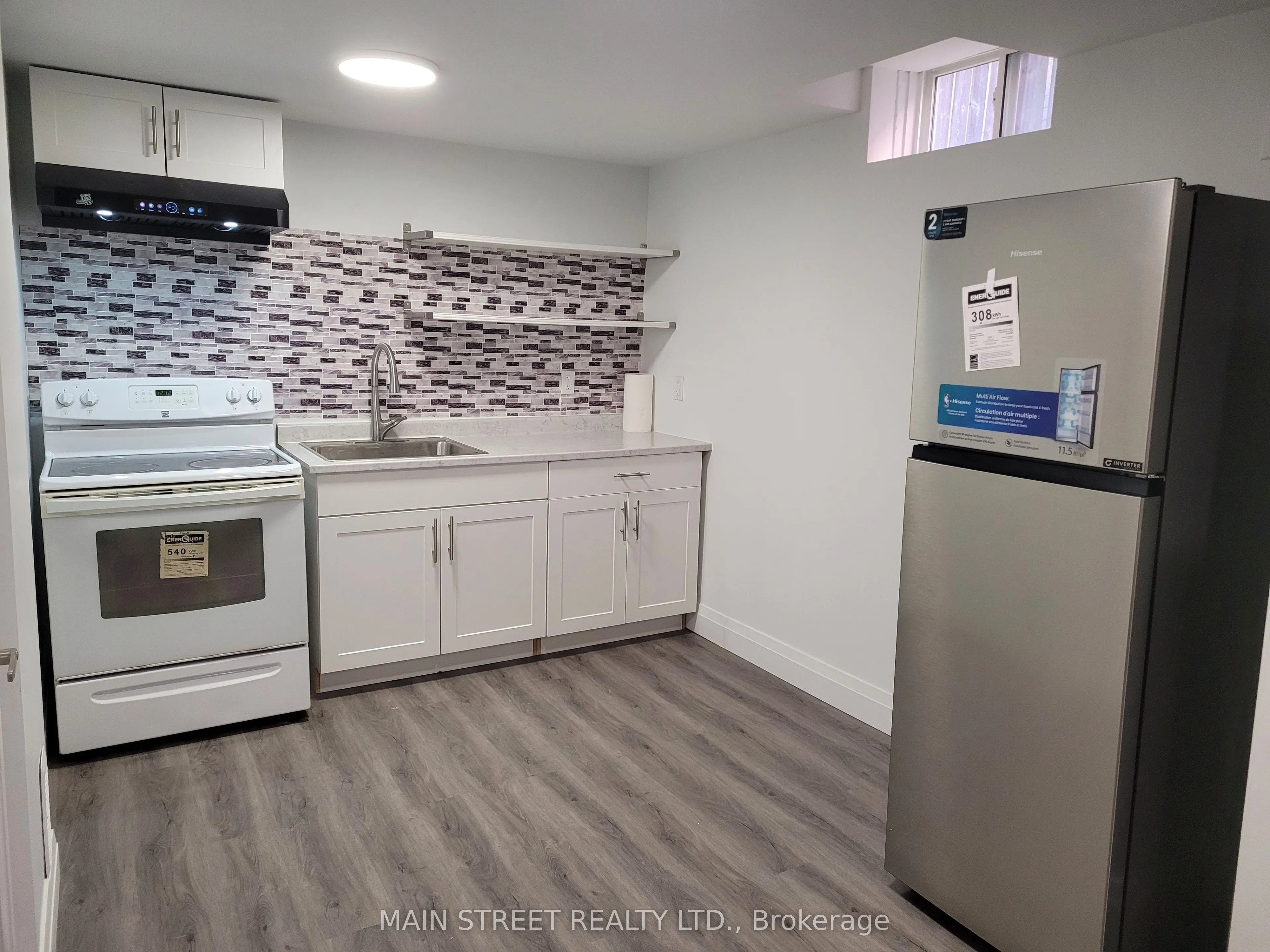 76 William Honey Crescent