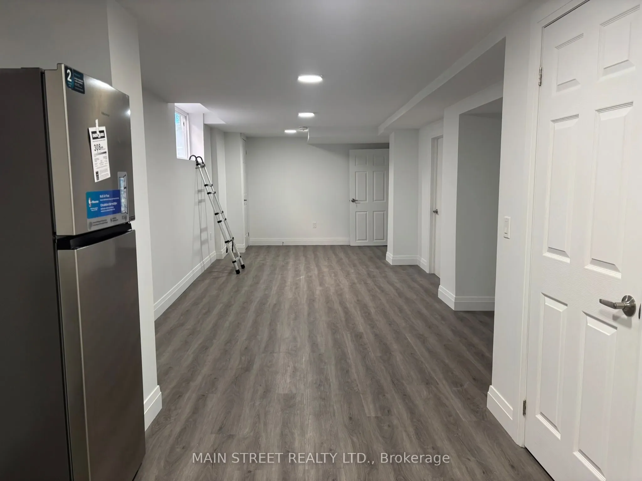 76 William Honey Crescent