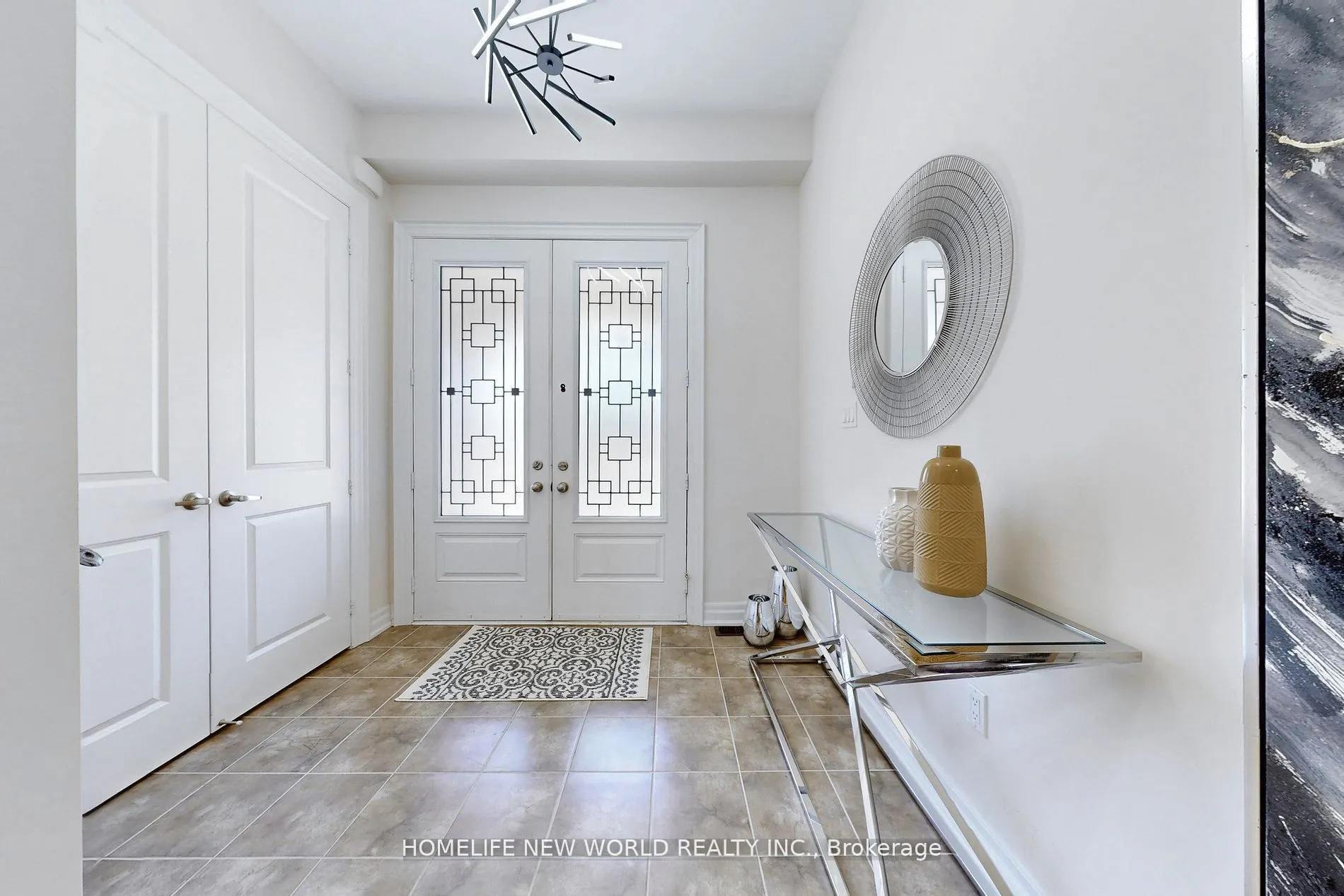 36 Strawbridge Farm Drive