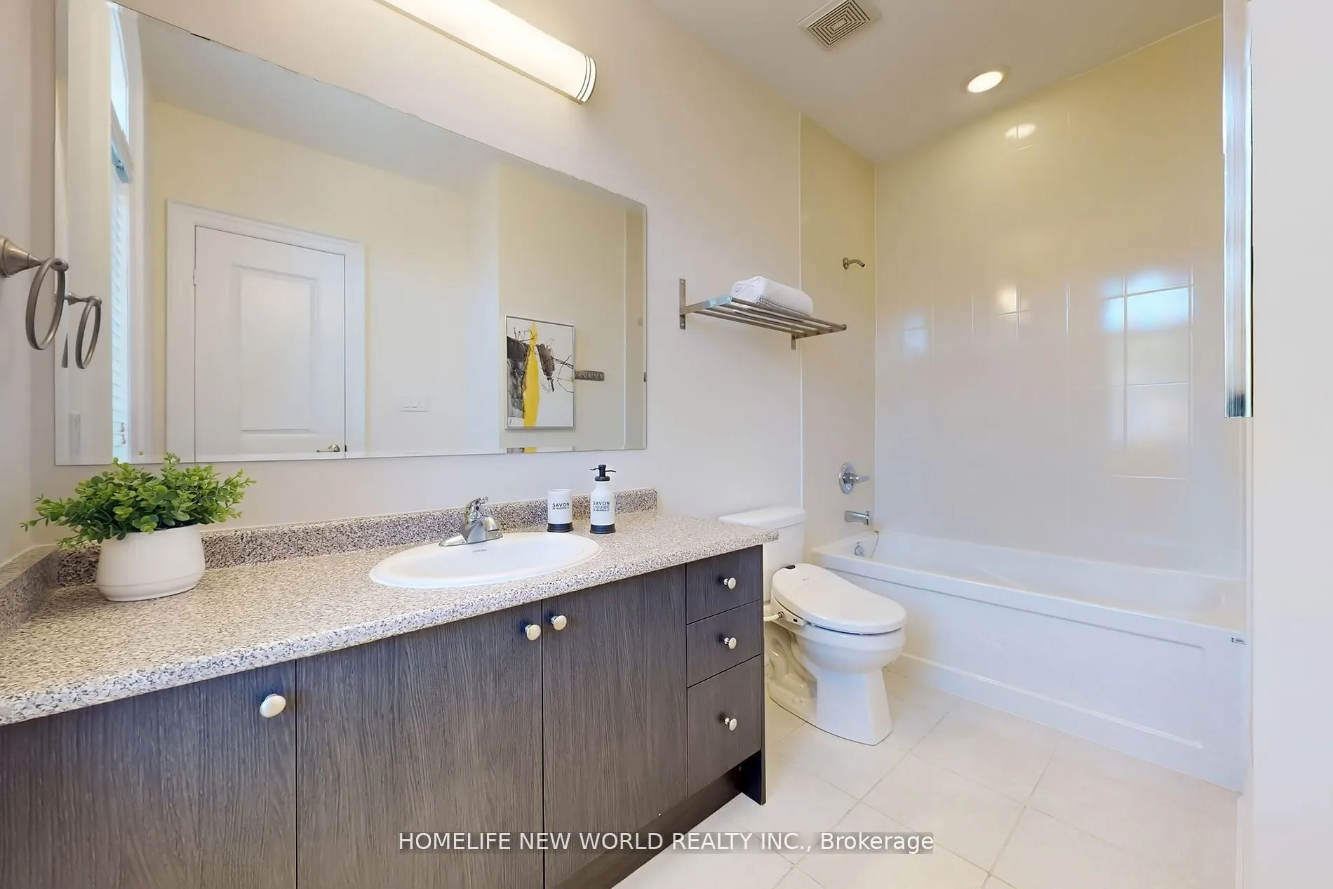 36 Strawbridge Farm Drive