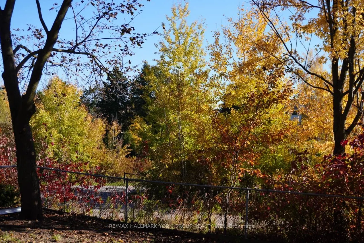 259 Glenway Circle S