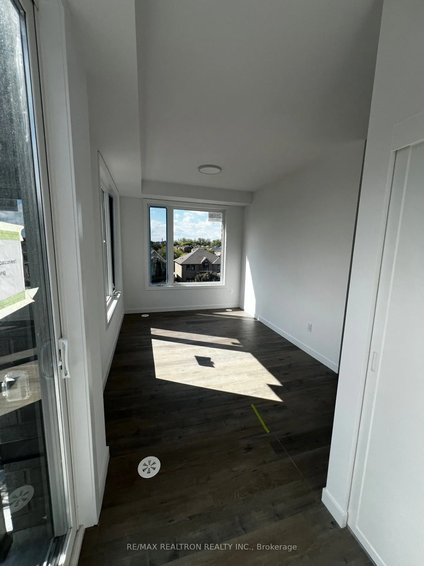 117 Marydale Ave Avenue, #31