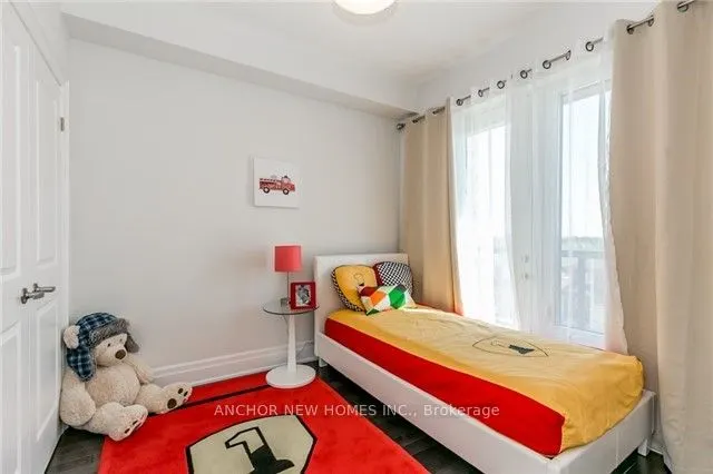 32 Crimson Forest Drive