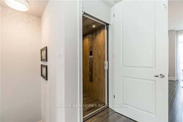 32 Crimson Forest Drive