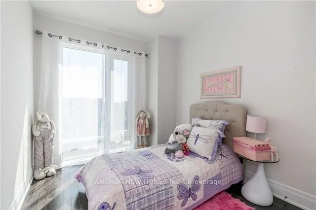 32 Crimson Forest Drive