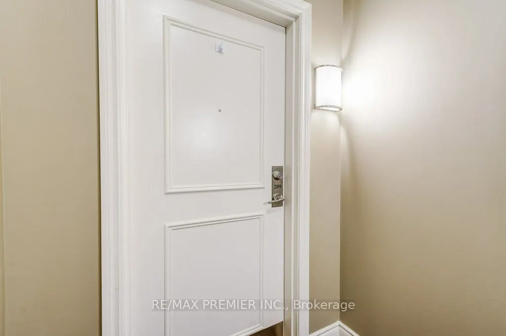 10211 Keele Street, #209