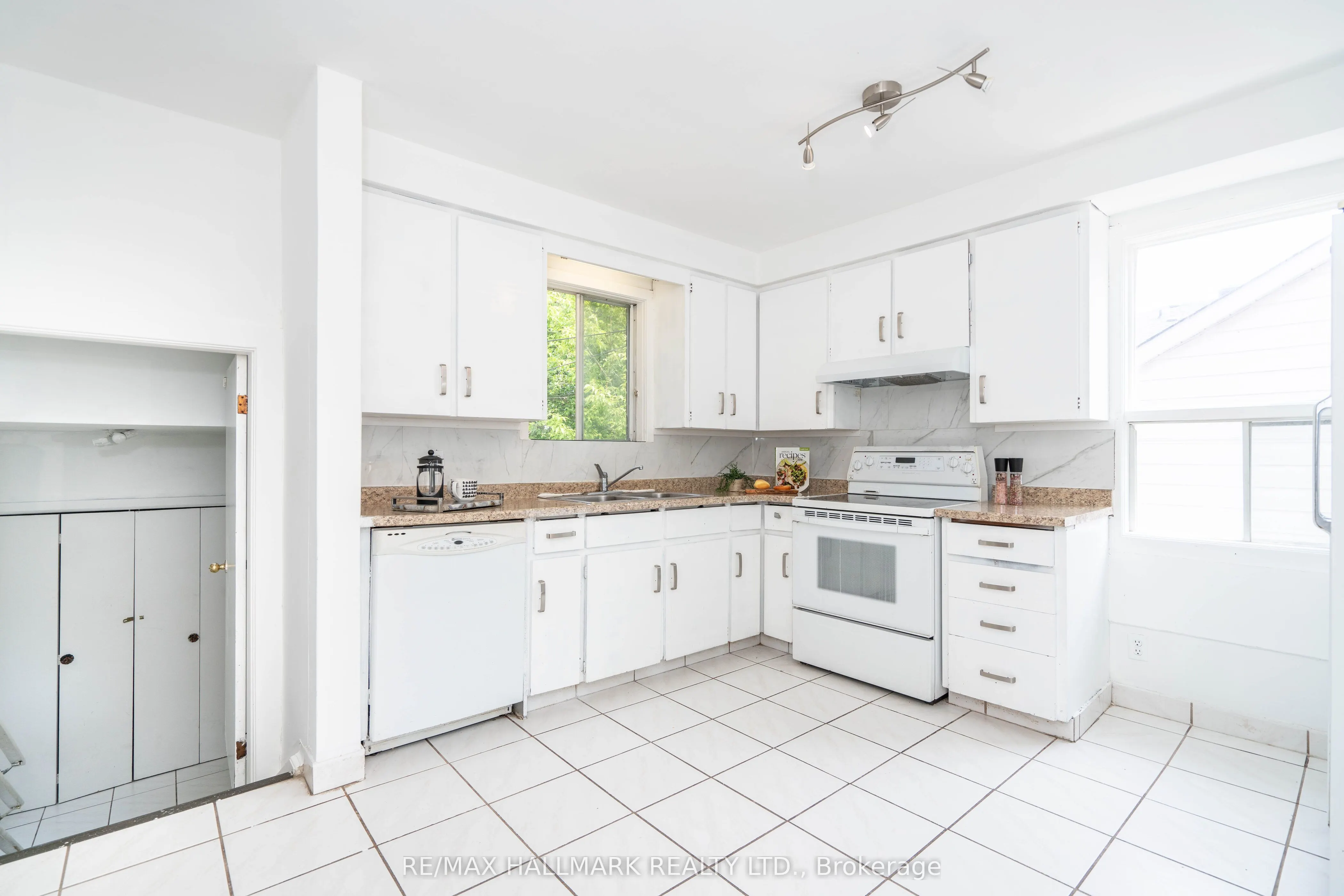 104 Highland Park Boulevard