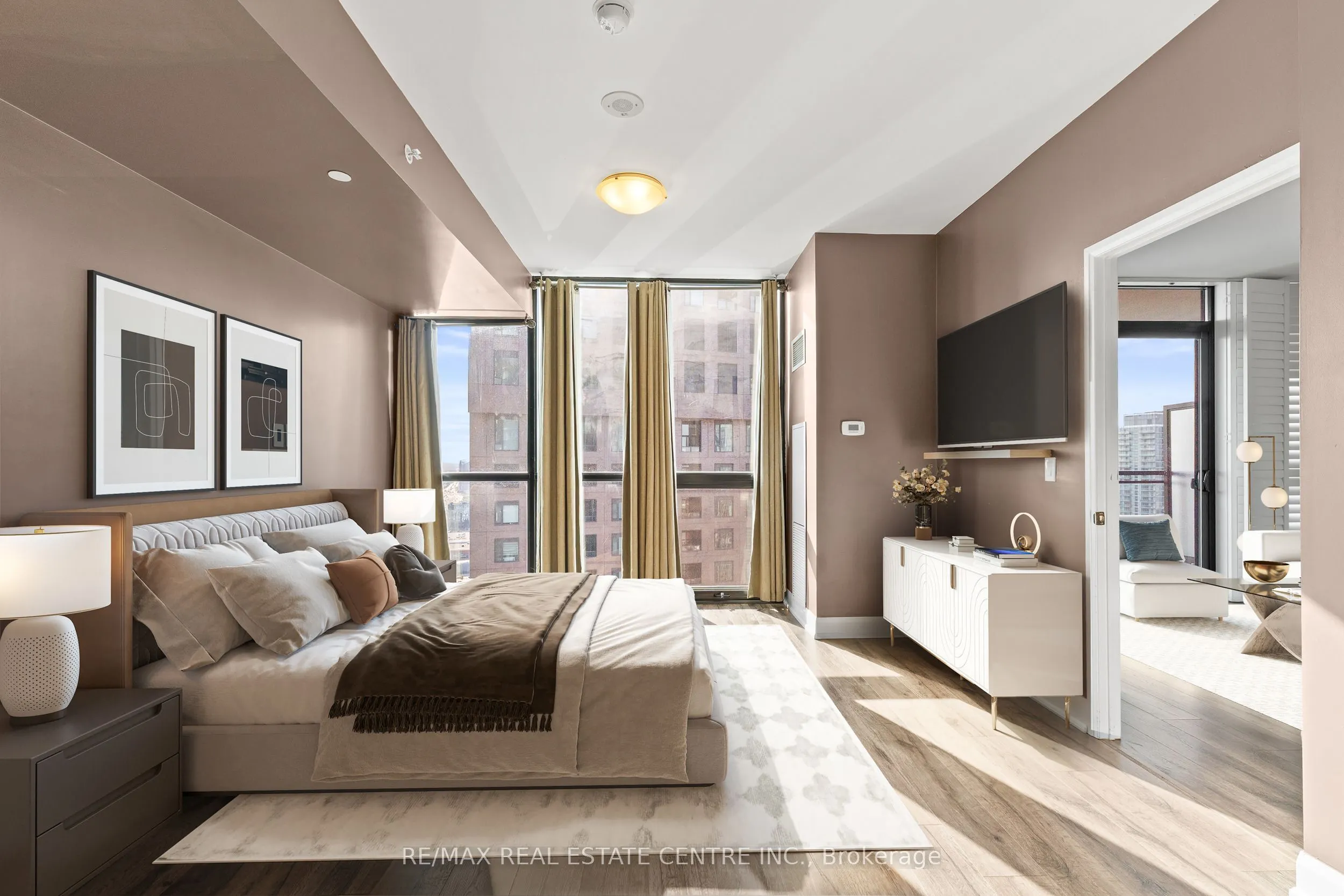 2910 Highway 7 Road W, #3004