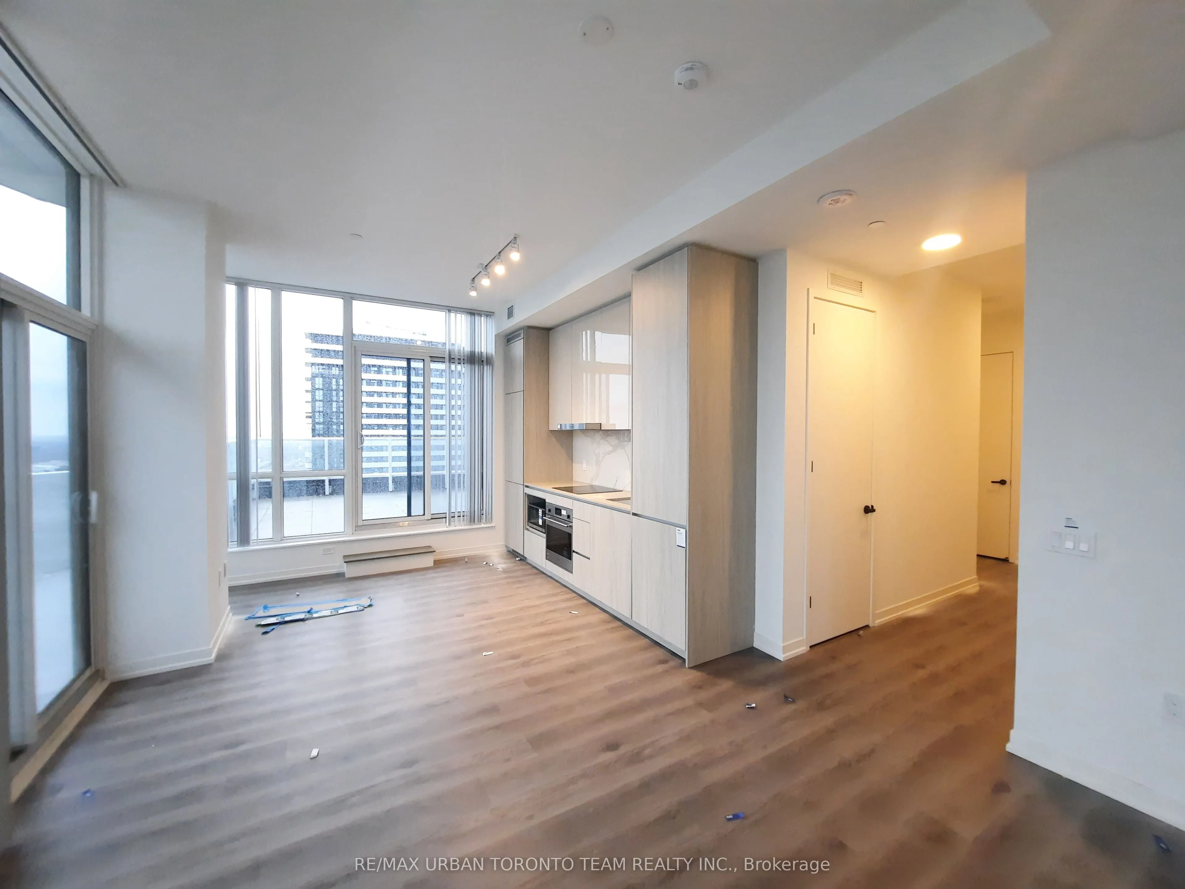 28 Interchange Way, #PH109