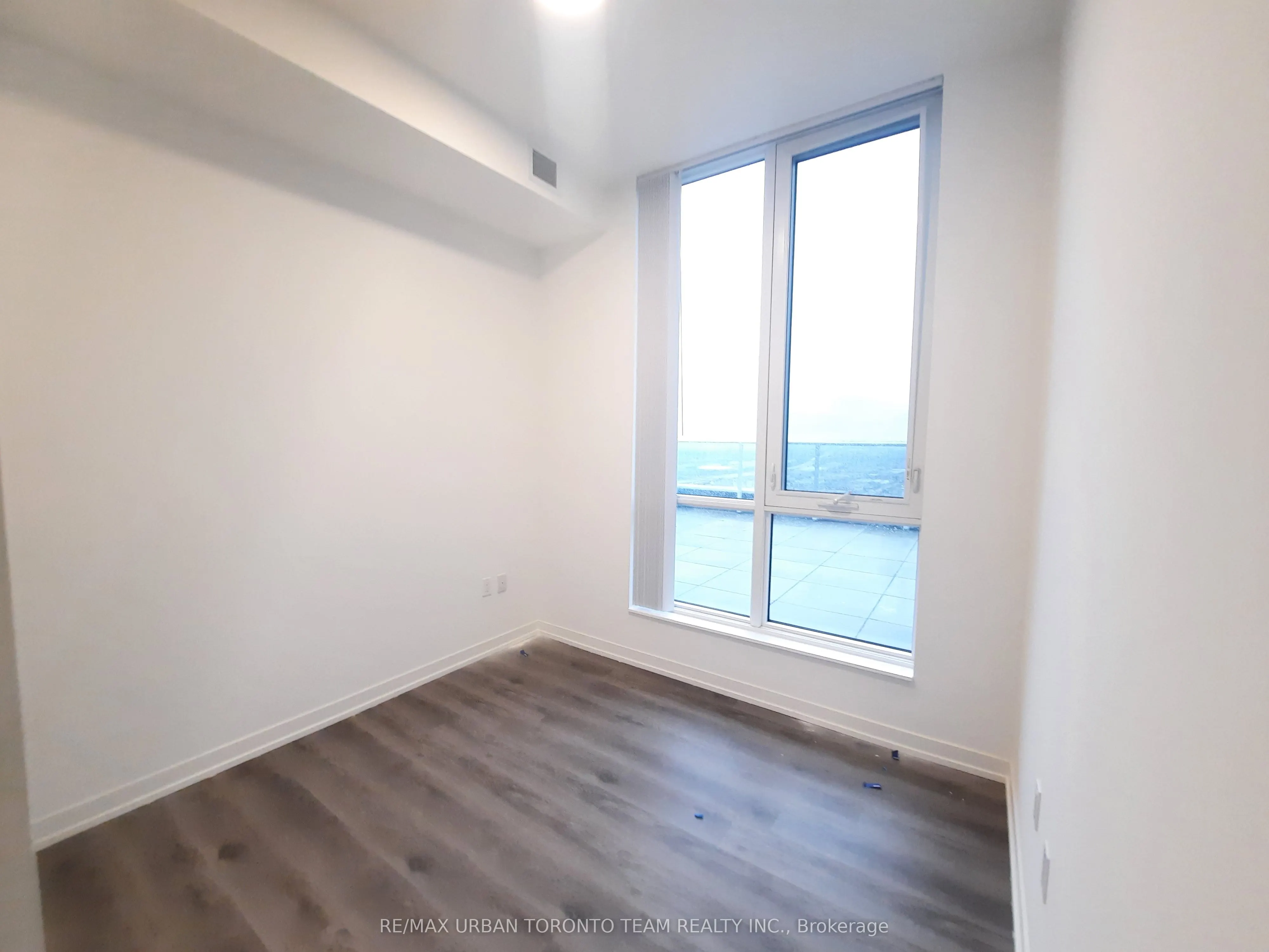 28 Interchange Way, #PH109