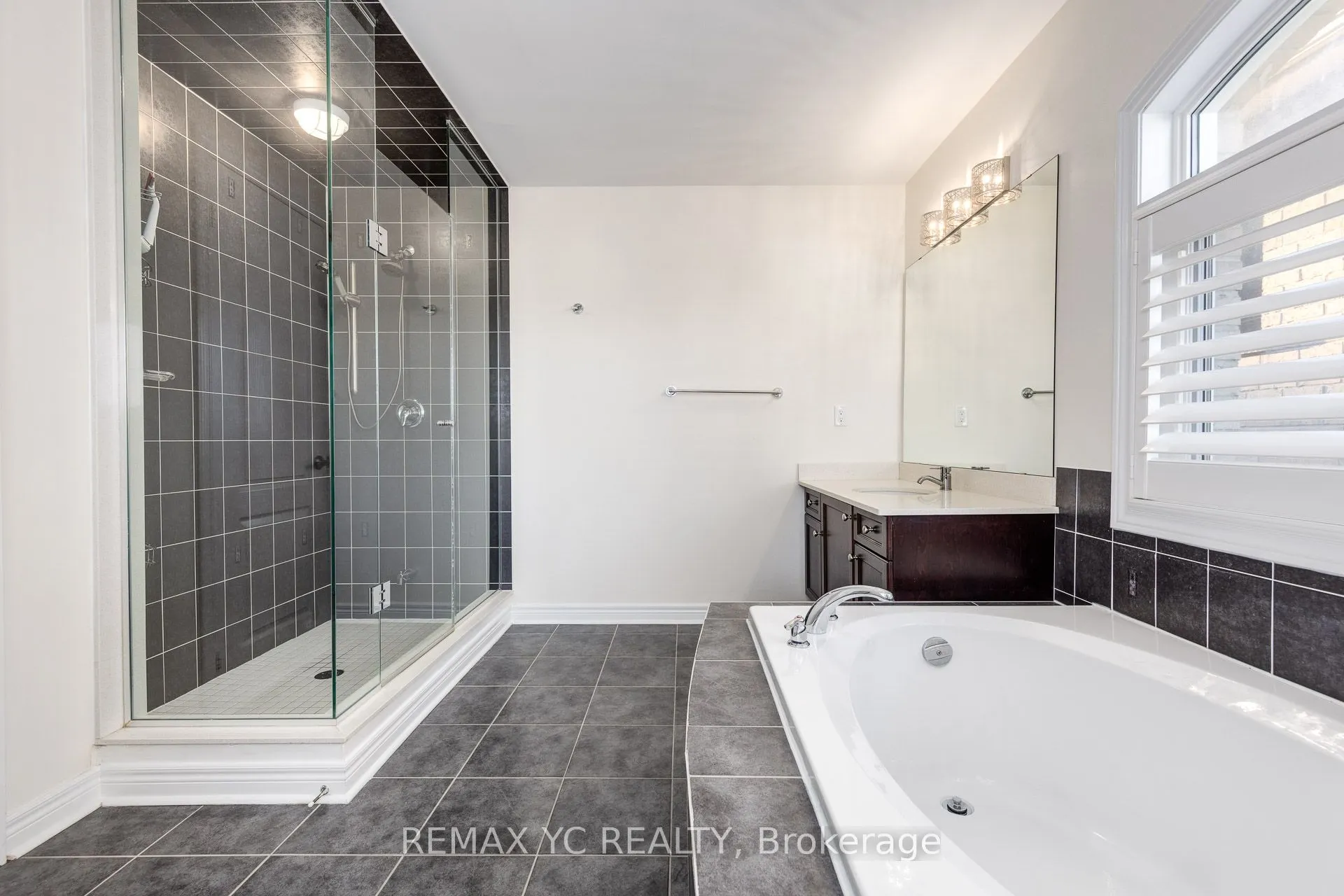 101 Oberfrick Avenue