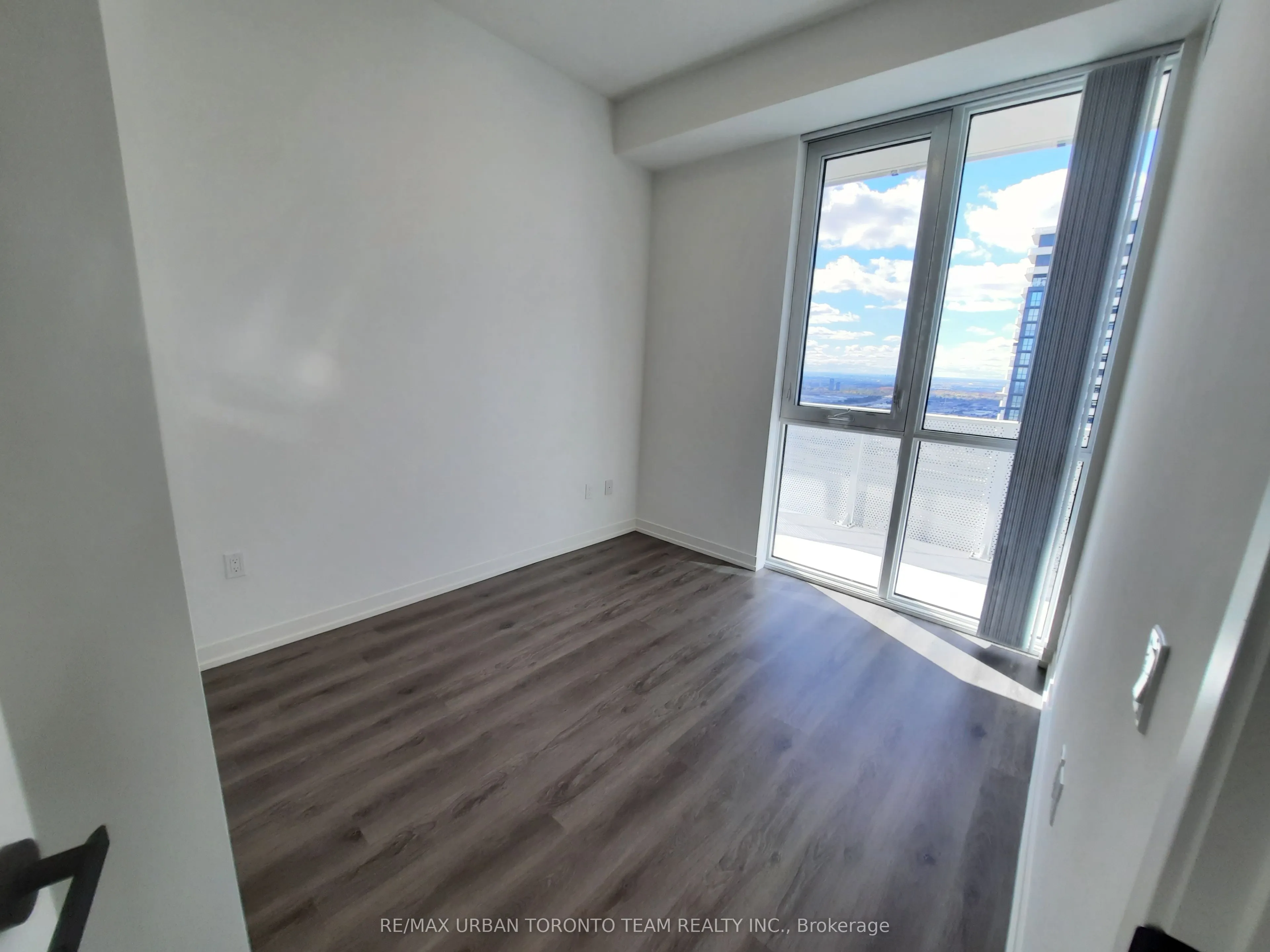 28 Interchange Way, #4615