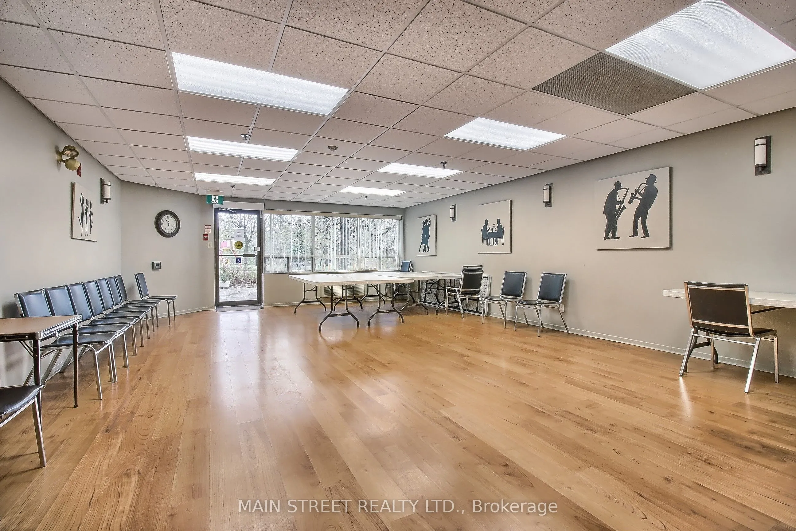 155 Main Street, #302