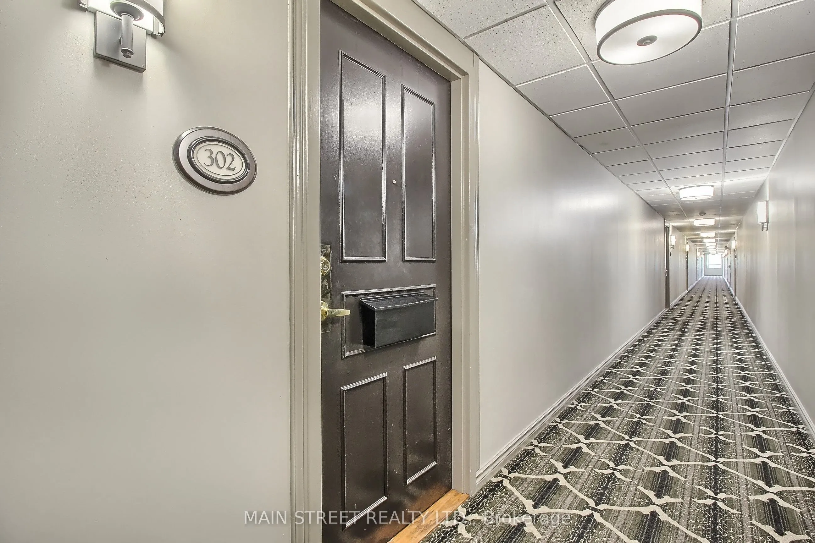 155 Main Street, #302