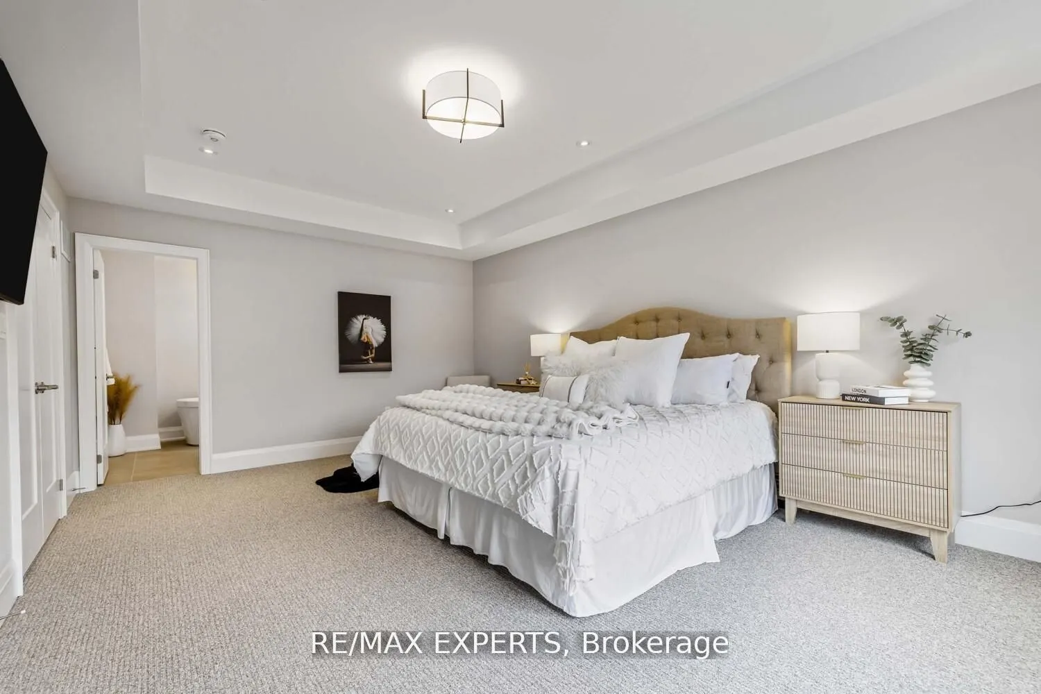 75 Bethpage Crescent