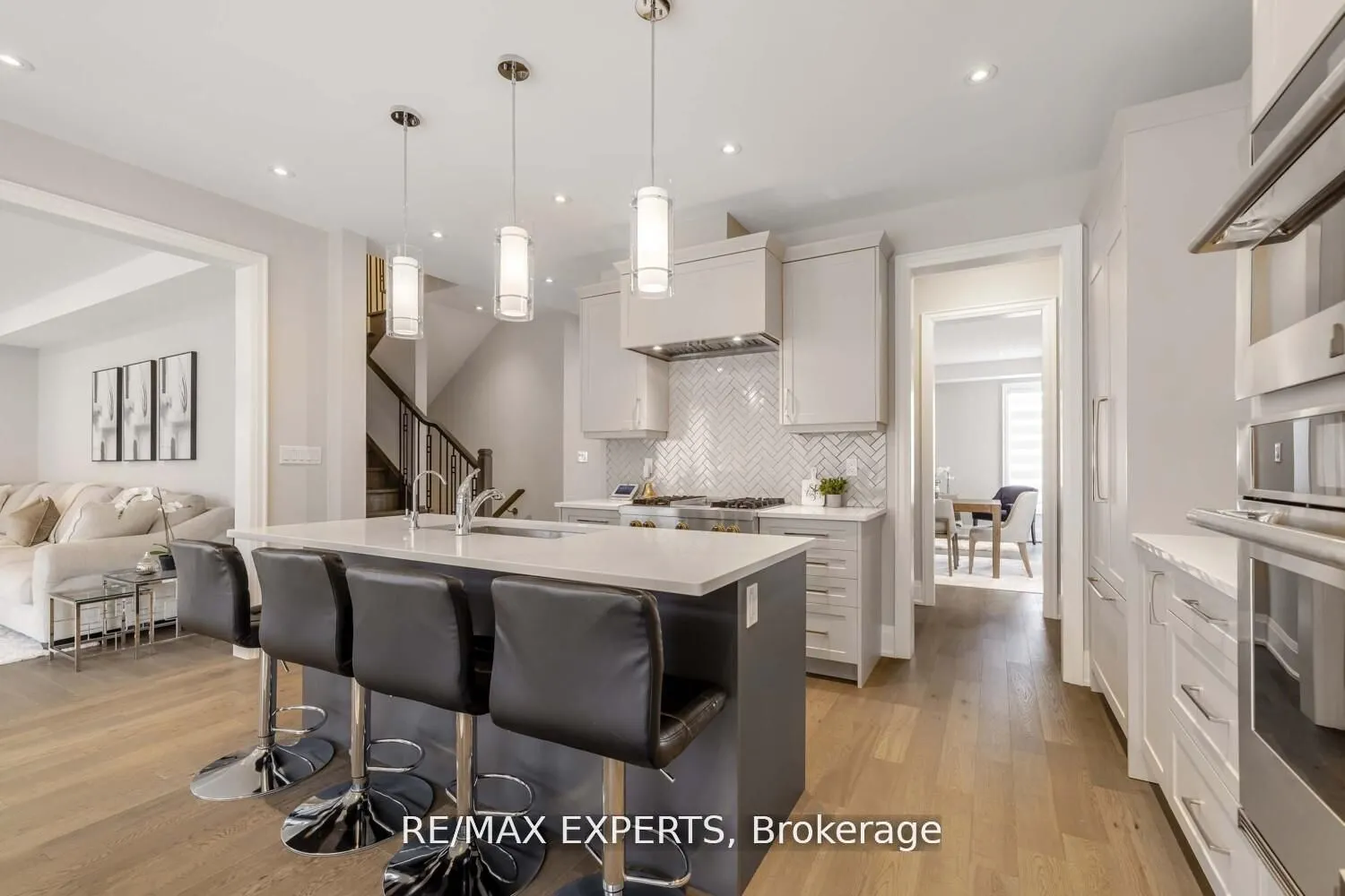 75 Bethpage Crescent