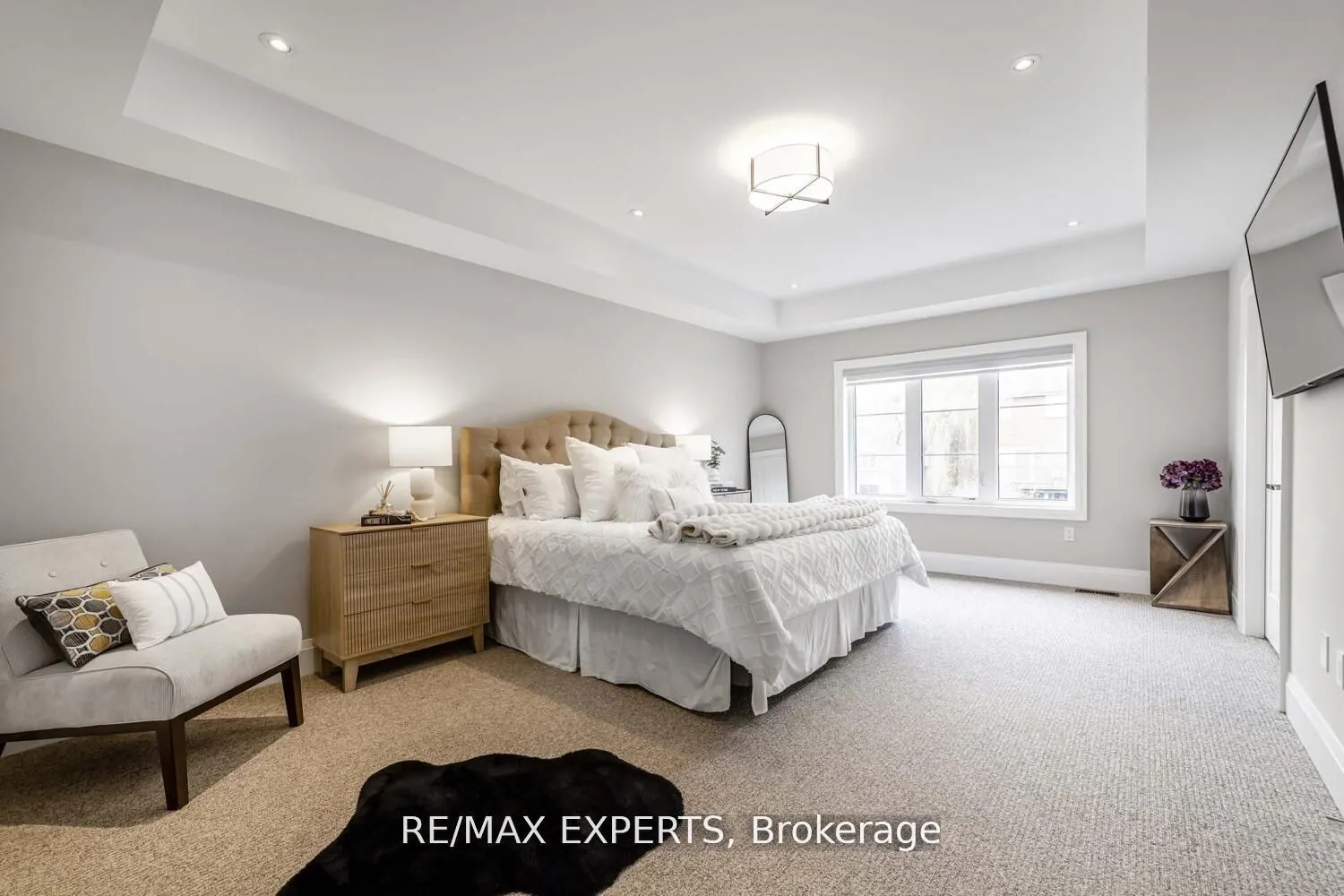 75 Bethpage Crescent