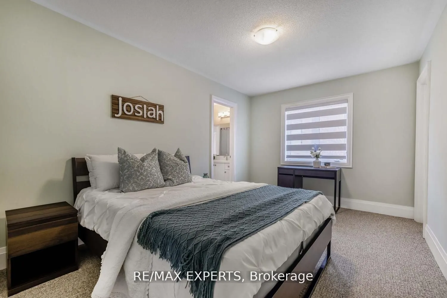 75 Bethpage Crescent