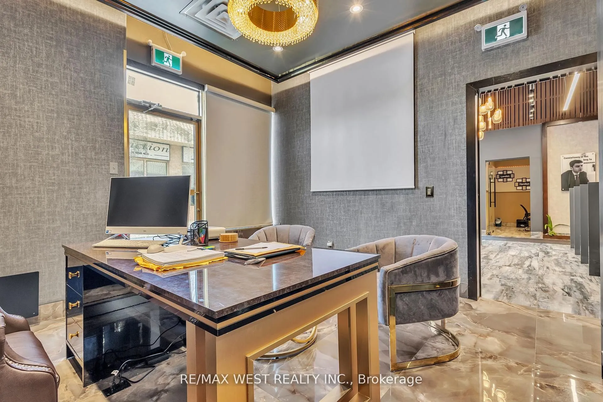 418 Hanlan Road, #17&18