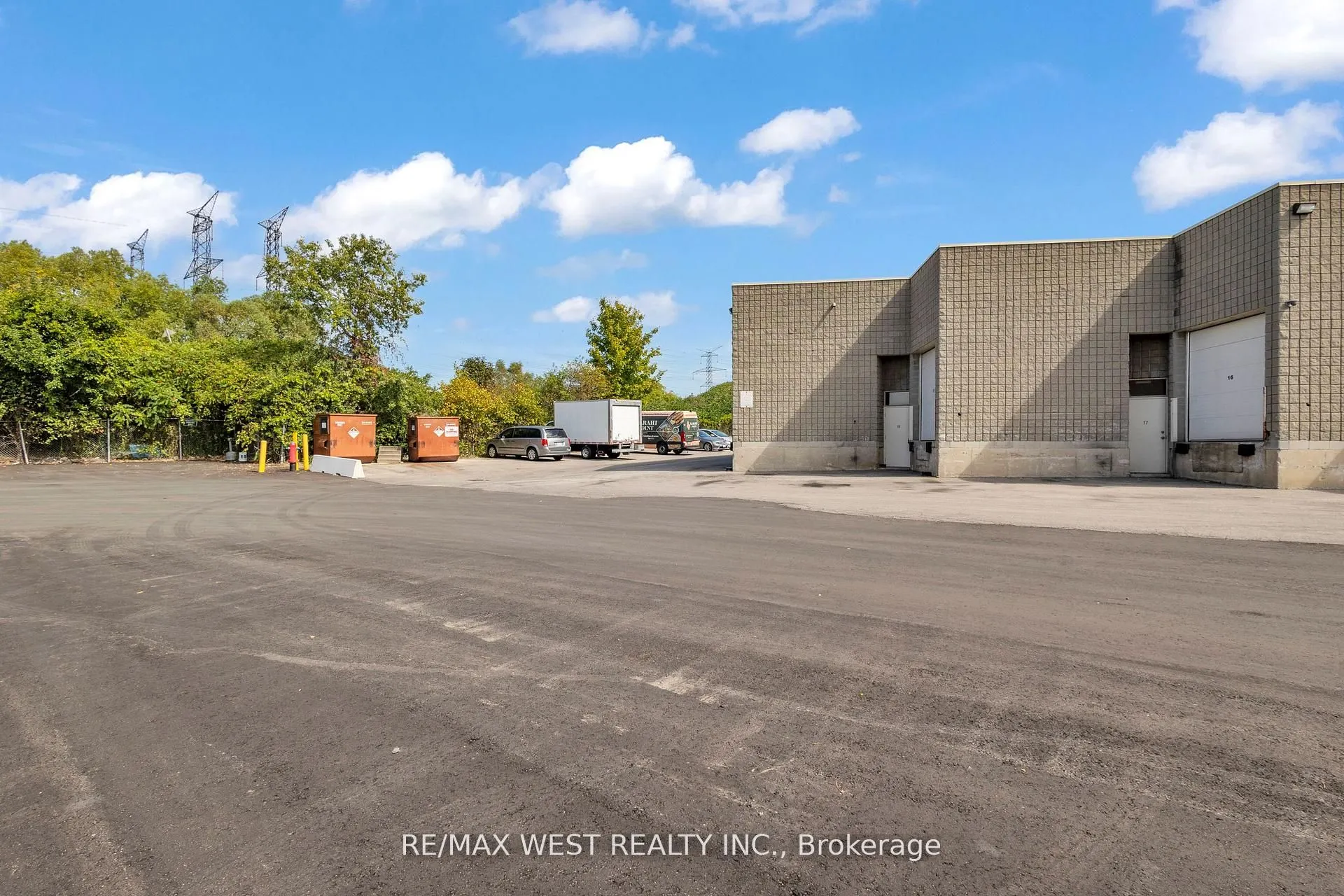 418 Hanlan Road, #17&18