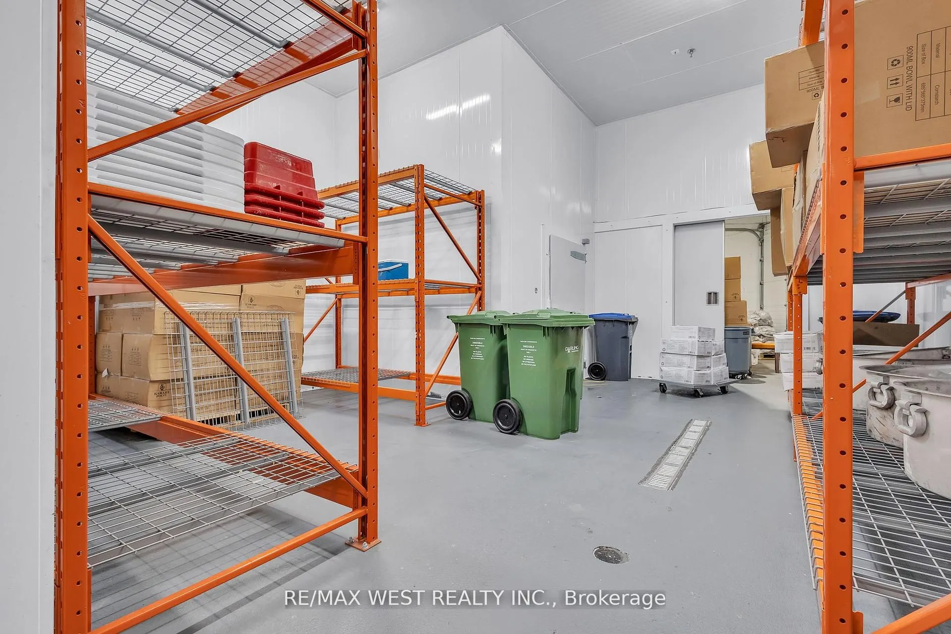 418 Hanlan Road, #17&18