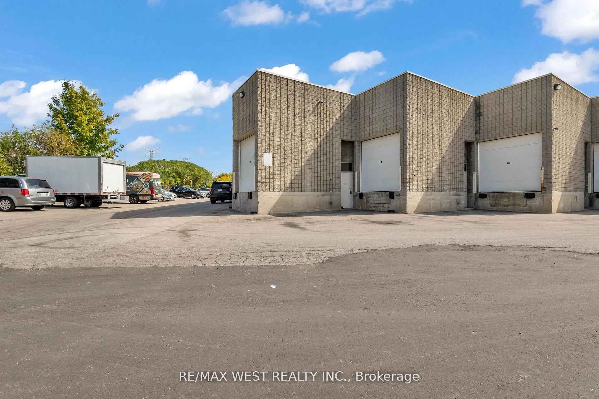 418 Hanlan Road, #17&18