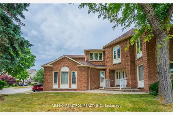 4 Edmund Seager Drive