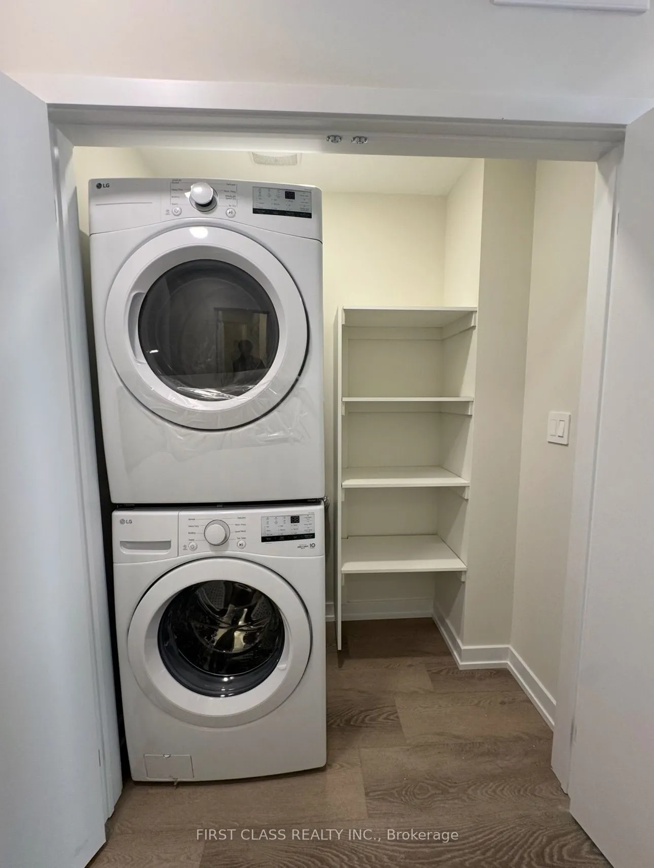 26 Lewis Craigie Lane