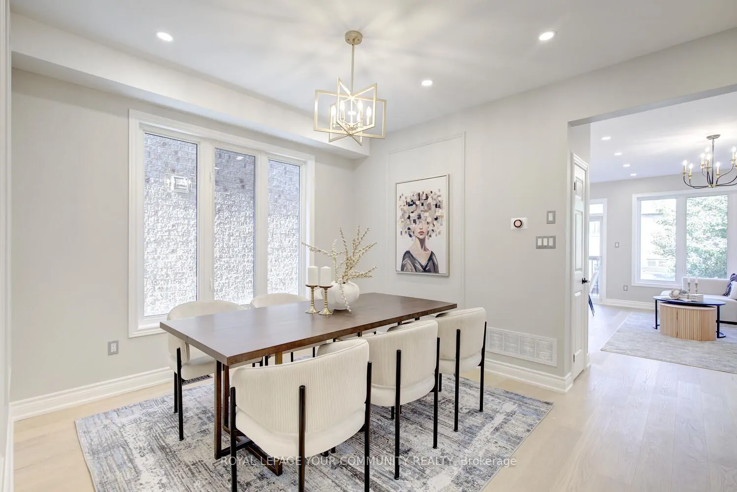 167 SIR SANFORD FLEMING Way