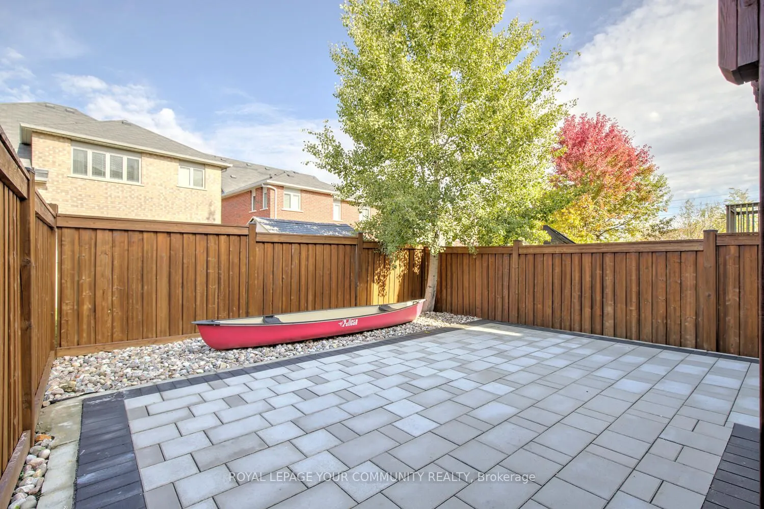 167 SIR SANFORD FLEMING Way