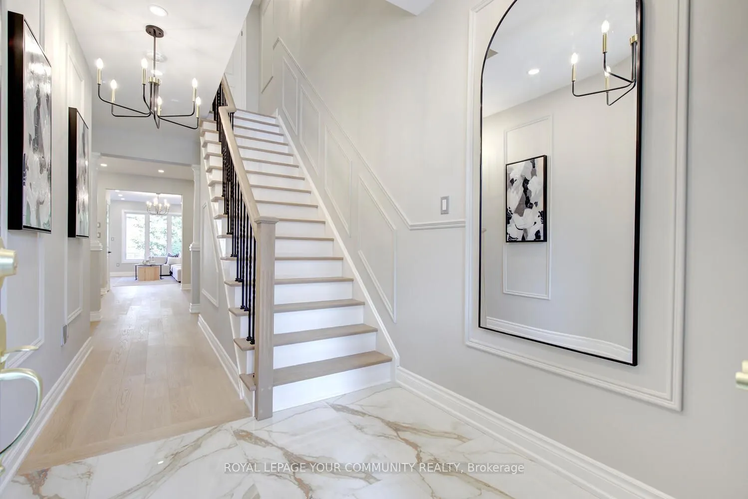 167 SIR SANFORD FLEMING Way