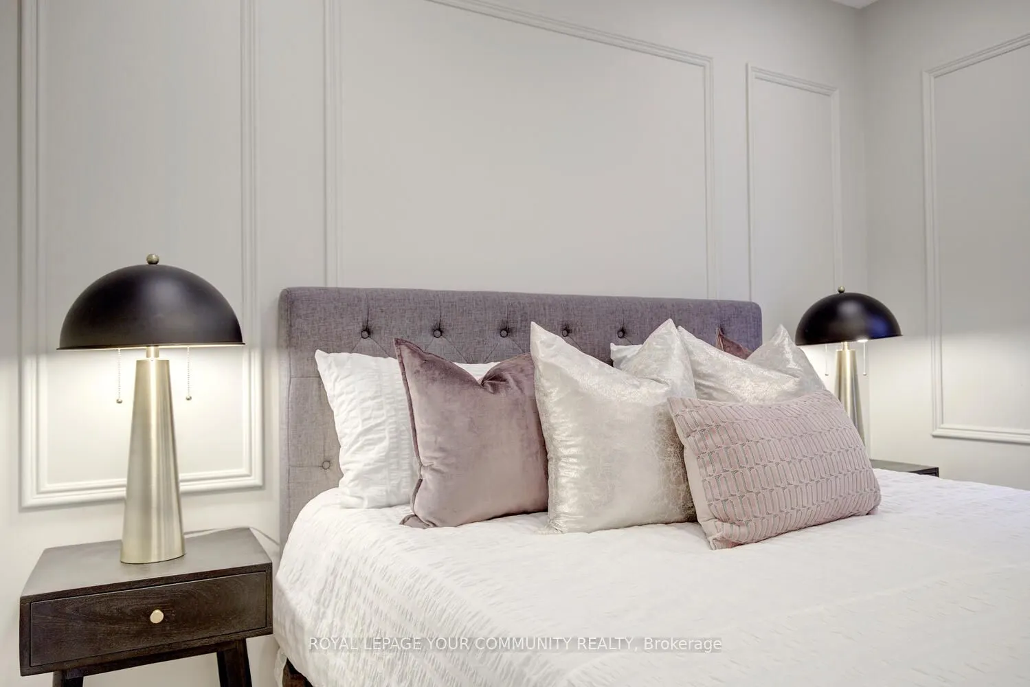 167 SIR SANFORD FLEMING Way