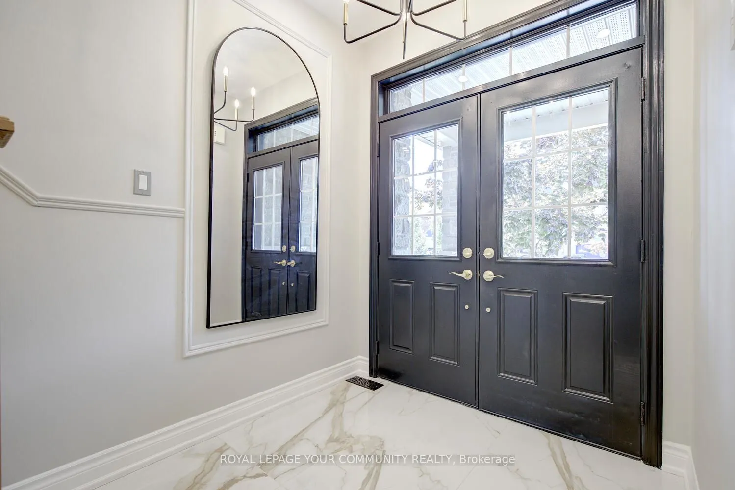 167 SIR SANFORD FLEMING Way