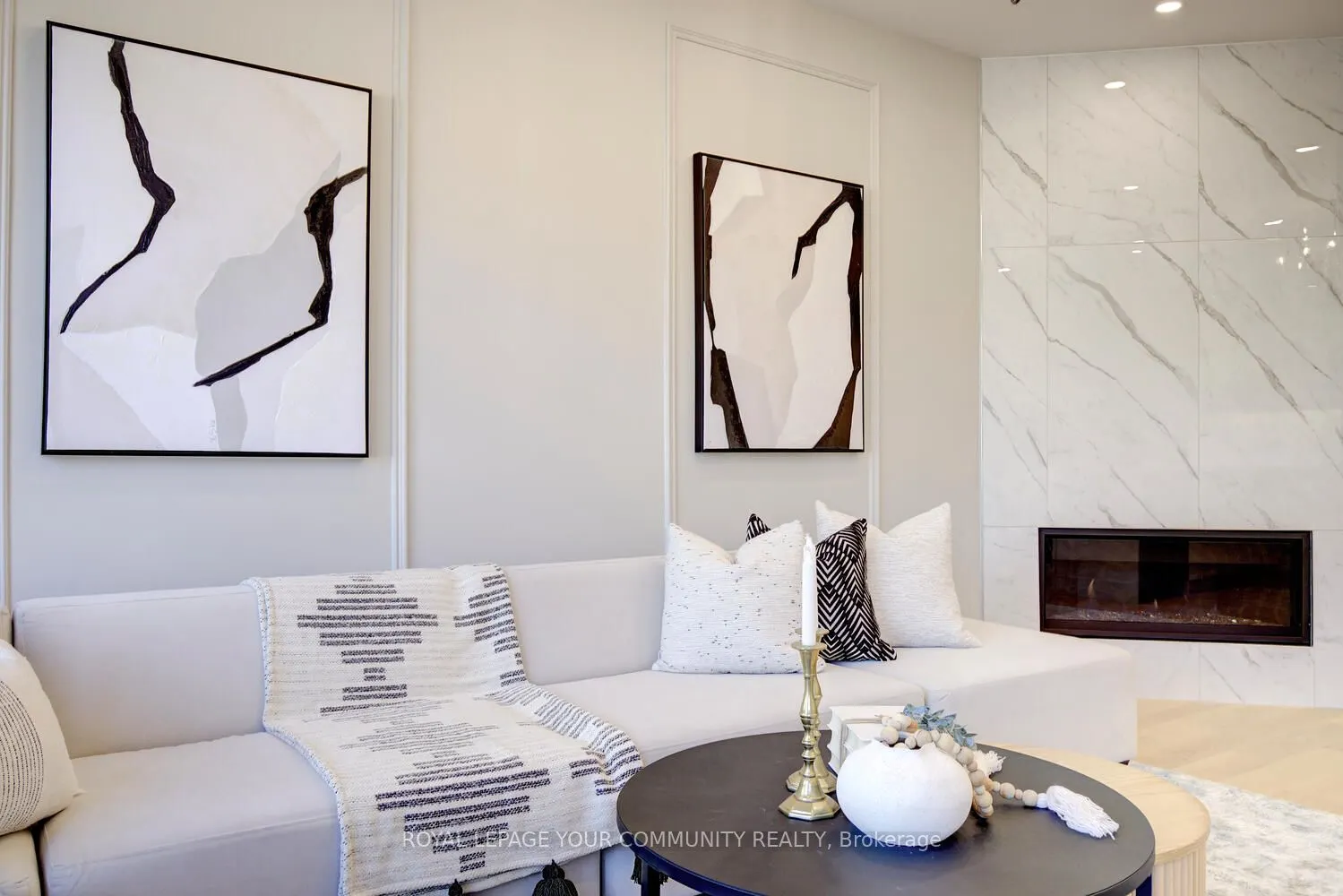 167 SIR SANFORD FLEMING Way