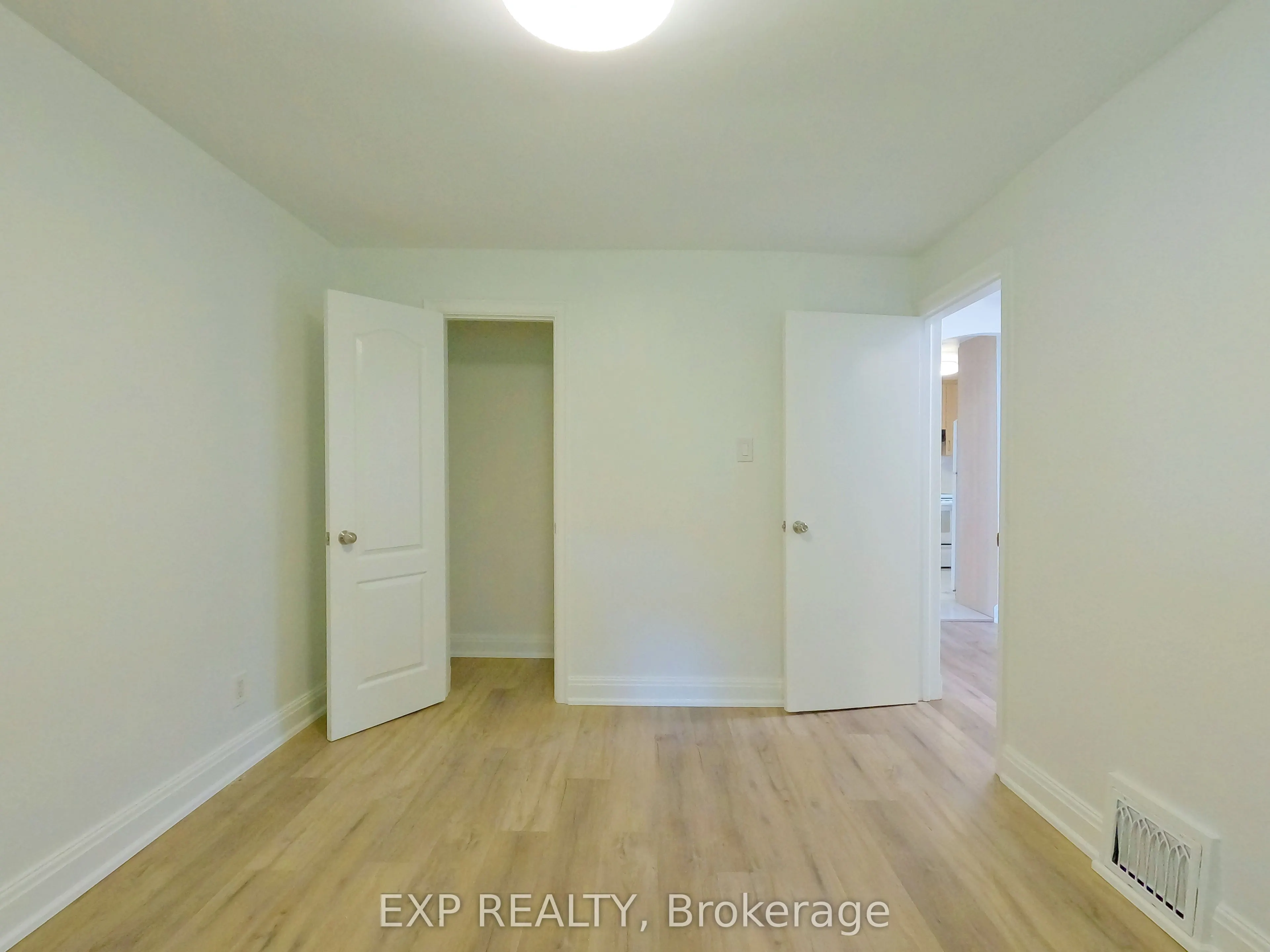 101 Roseview Avenue, #Main Lv