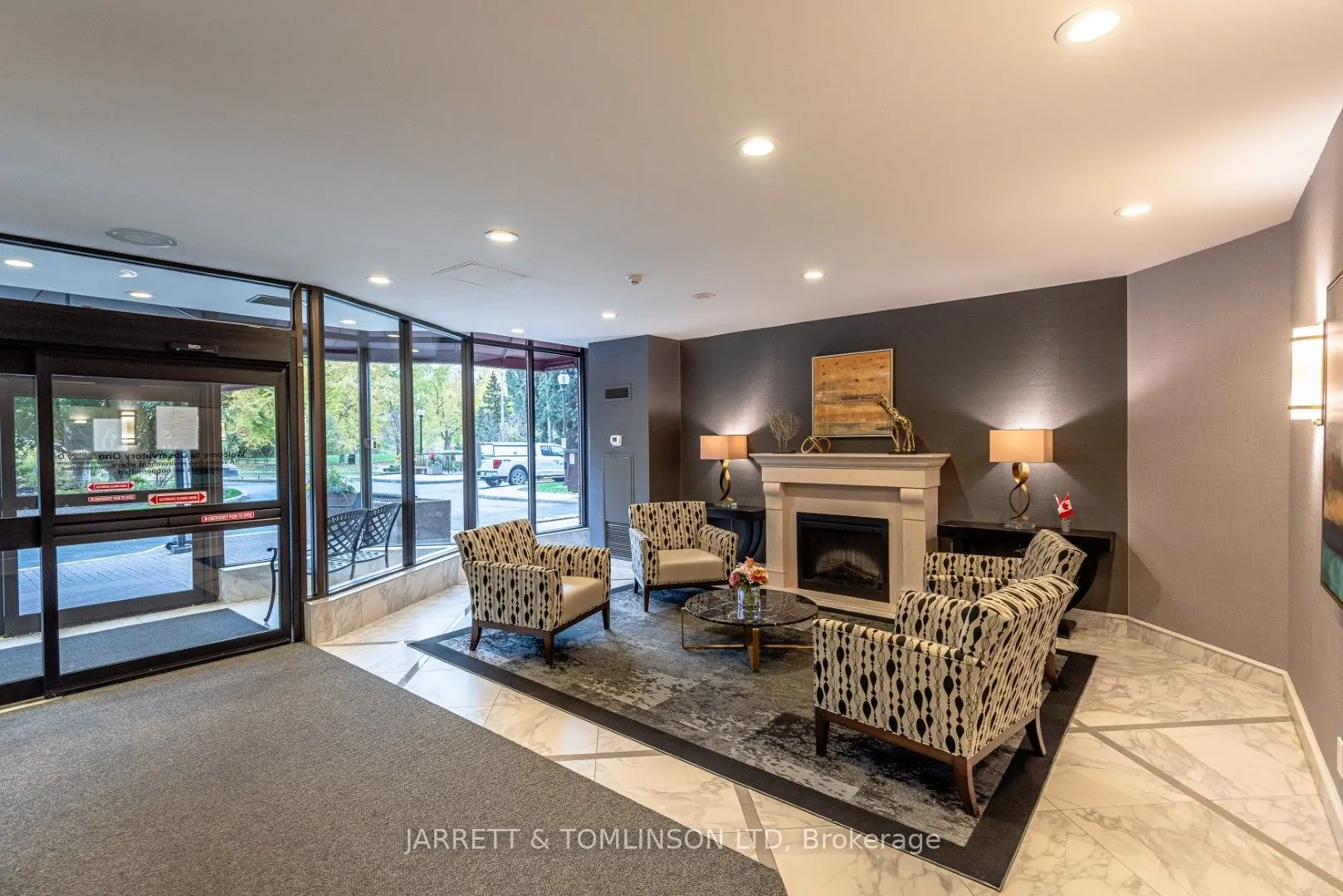 100 Observatory Lane E, #204