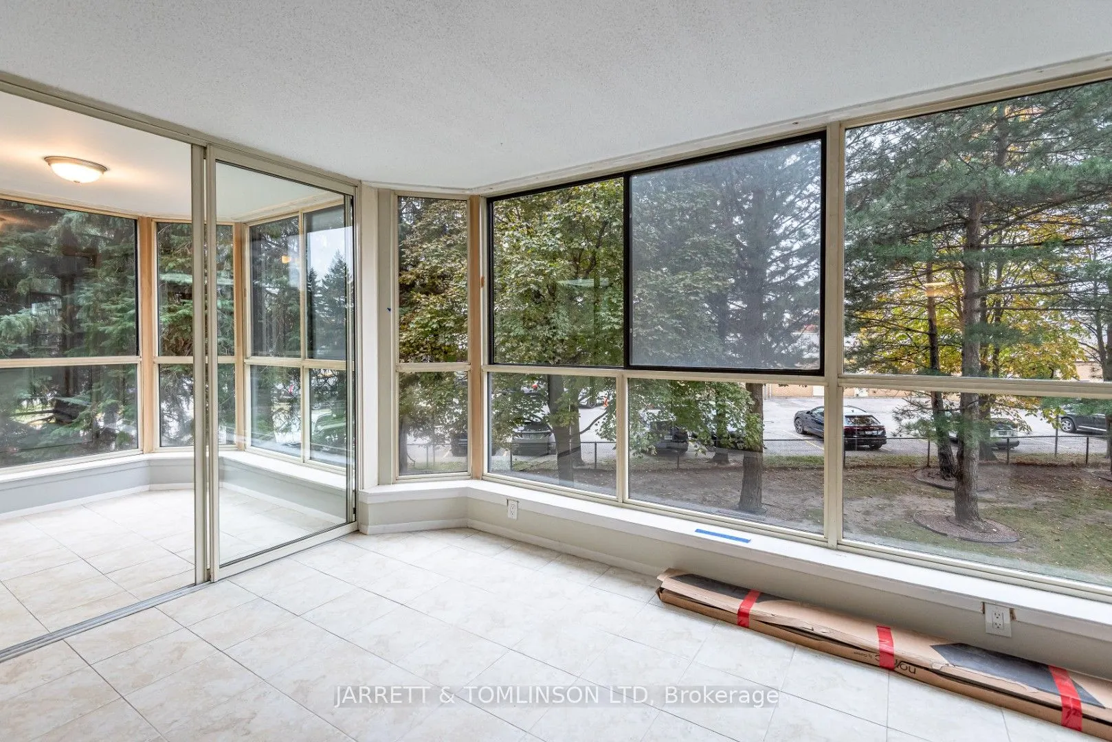 100 Observatory Lane E, #204