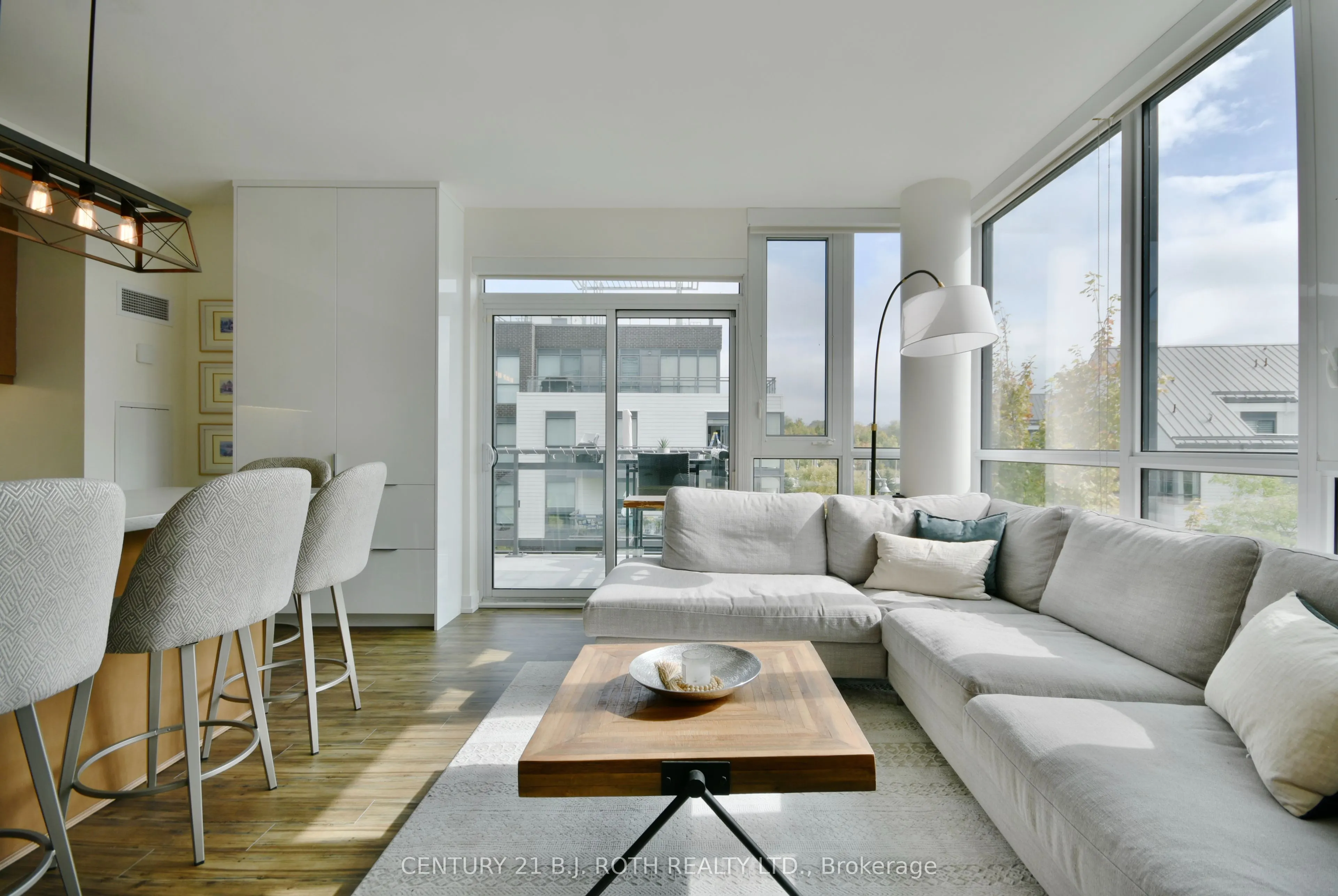 271 Sea Ray Avenue, #B317